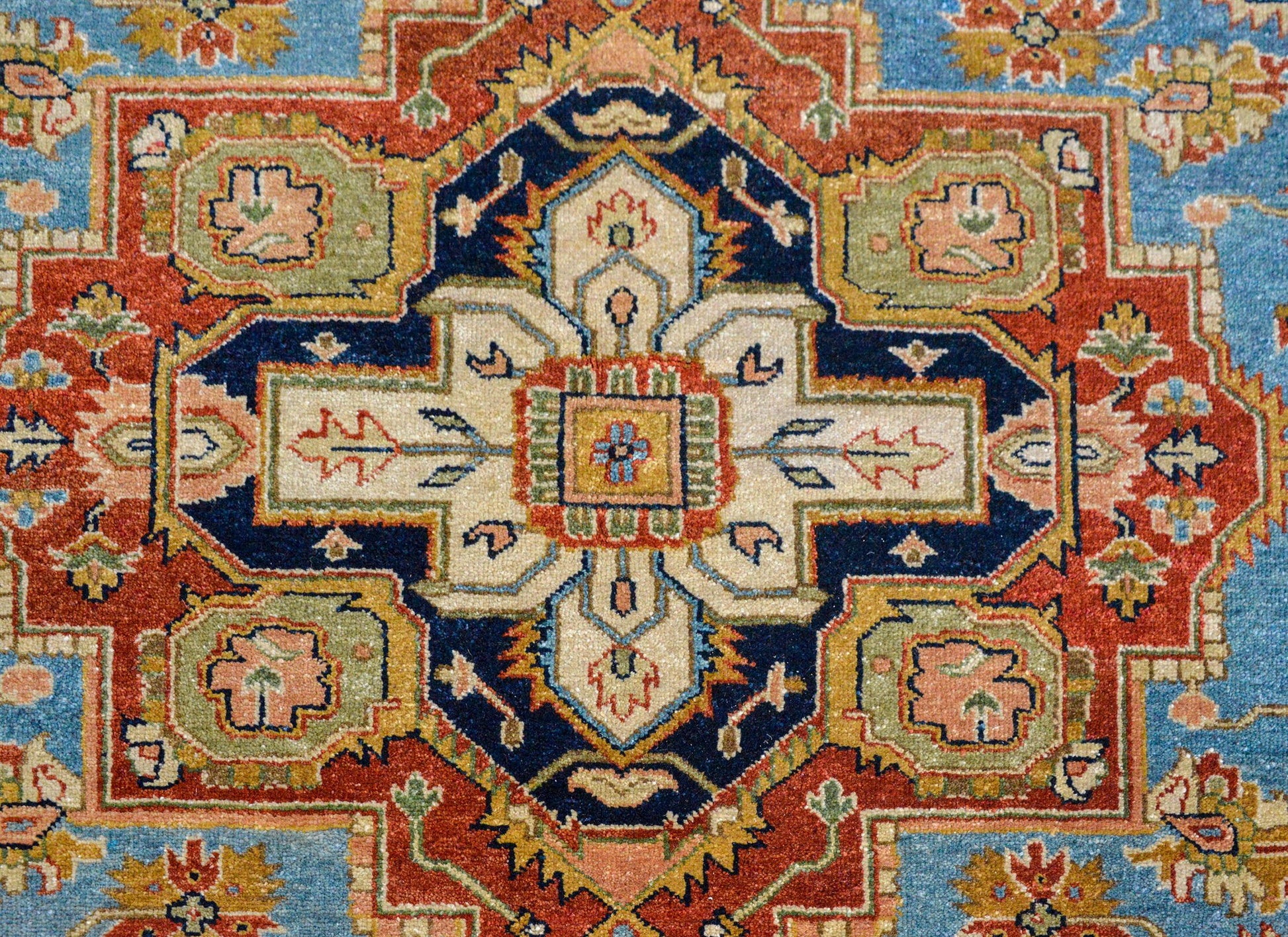 Hand Knotted Heriz-Style Rug For Sale