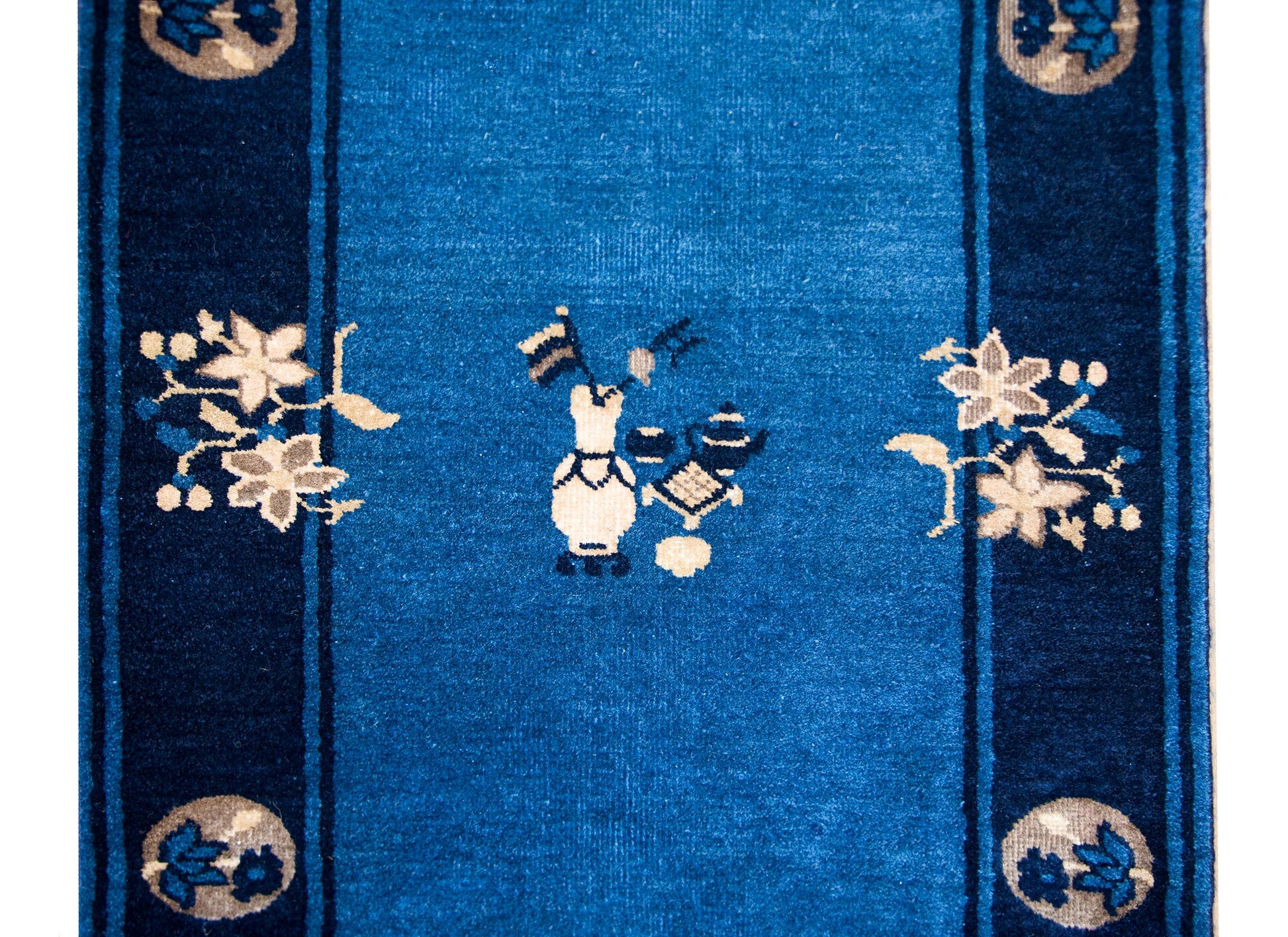 Early 20th Century Chinese Peking Rug For Sale