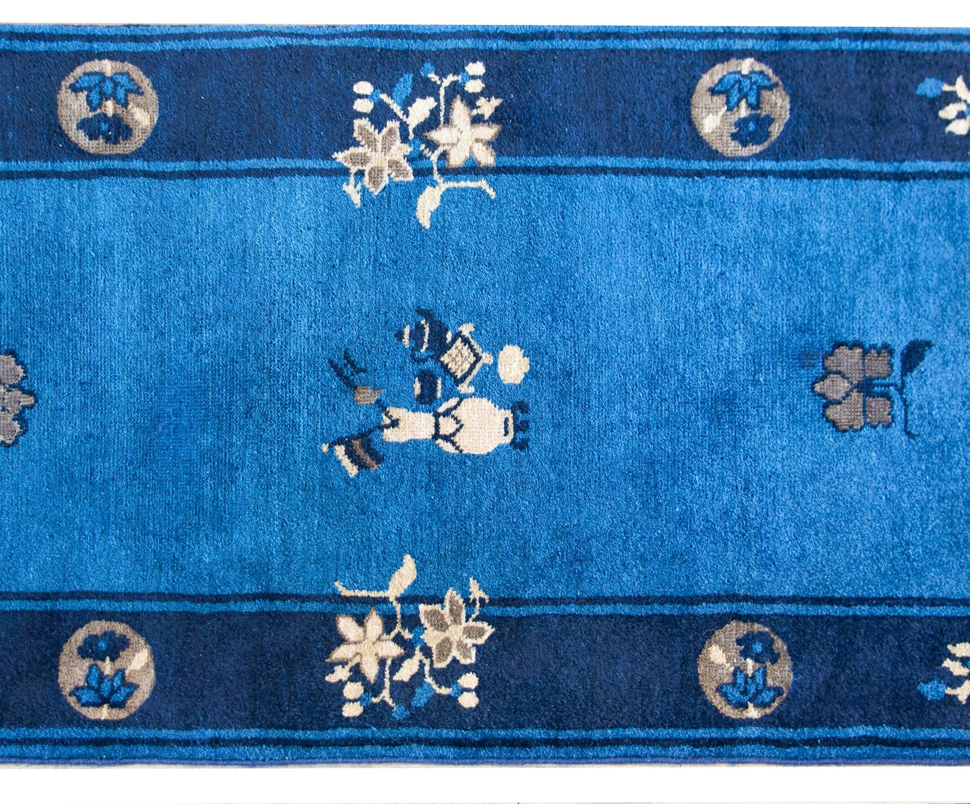 Early 20th Century Chinese Peking Rug For Sale