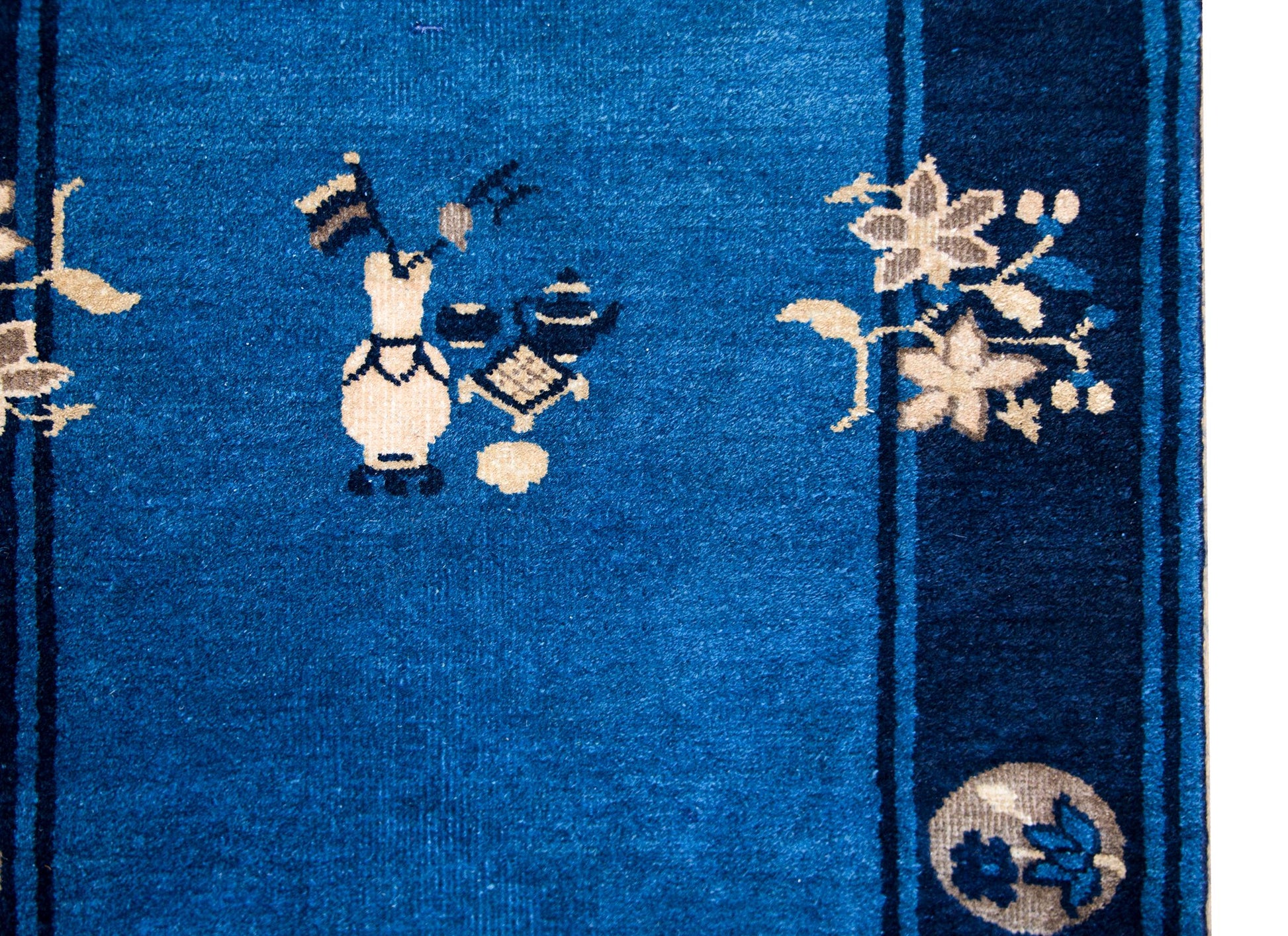 Early 20th Century Chinese Peking Rug For Sale