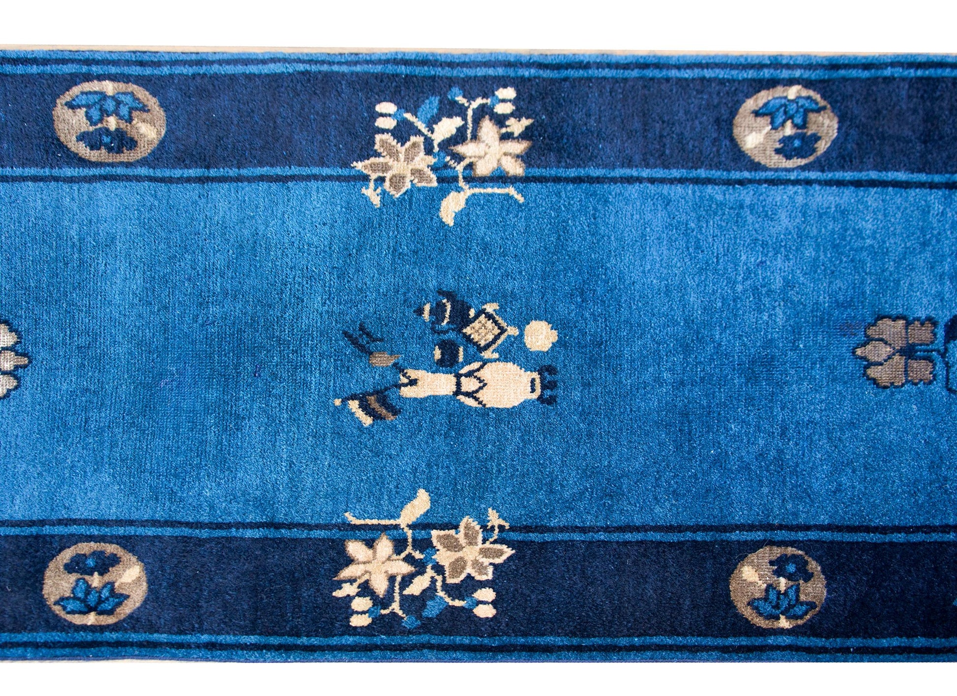 Early 20th Century Chinese Peking Rug For Sale