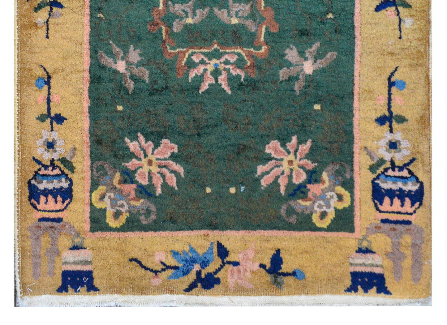 Sweet Chinese Art Deco Rug For Sale