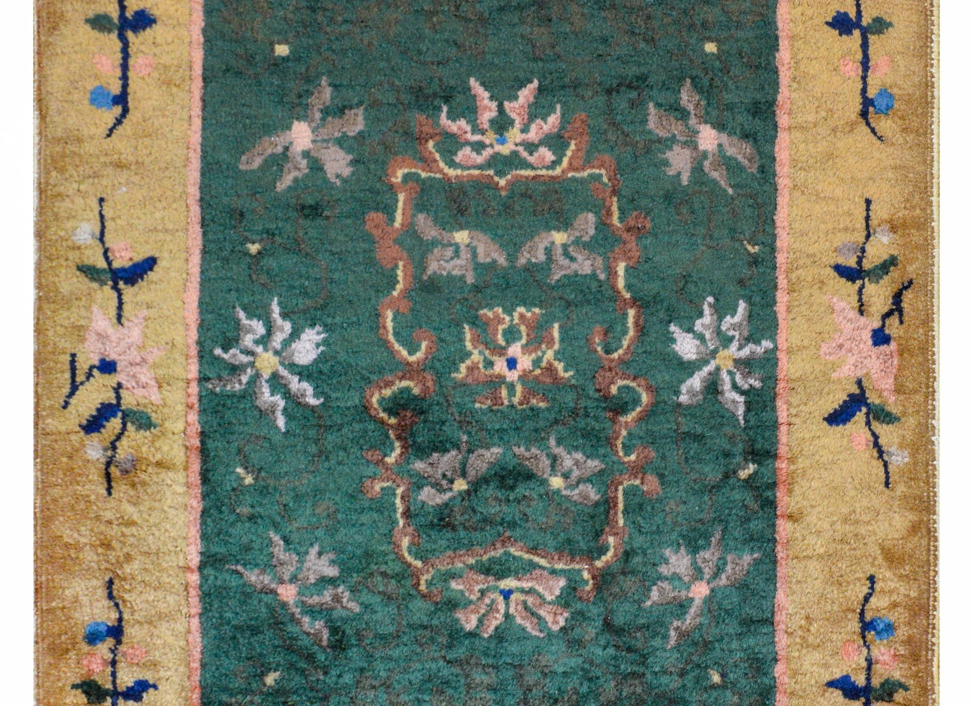 Sweet Chinese Art Deco Rug For Sale