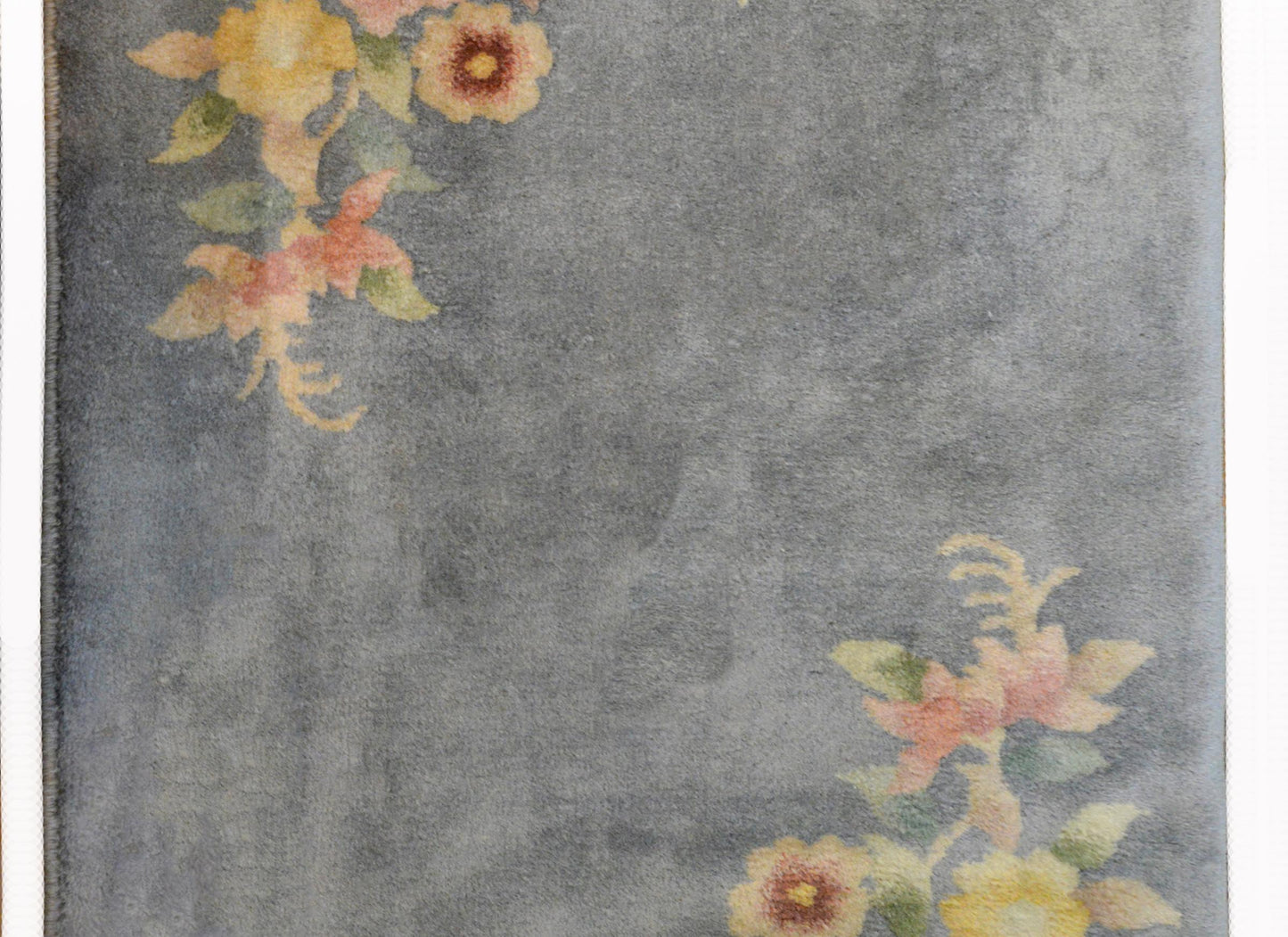 Mid-20th Century Chinese Art Deco Rug For Sale