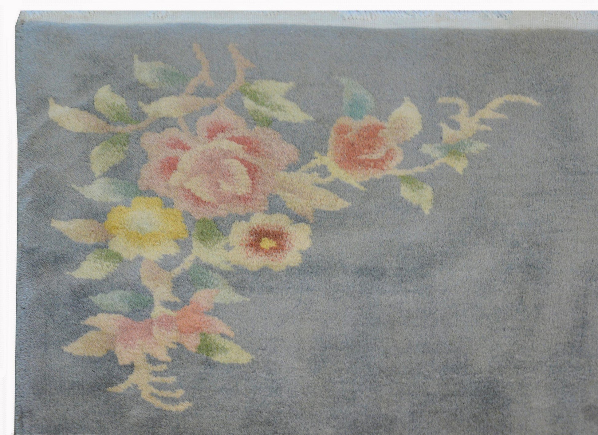 Mid-20th Century Chinese Art Deco Rug For Sale