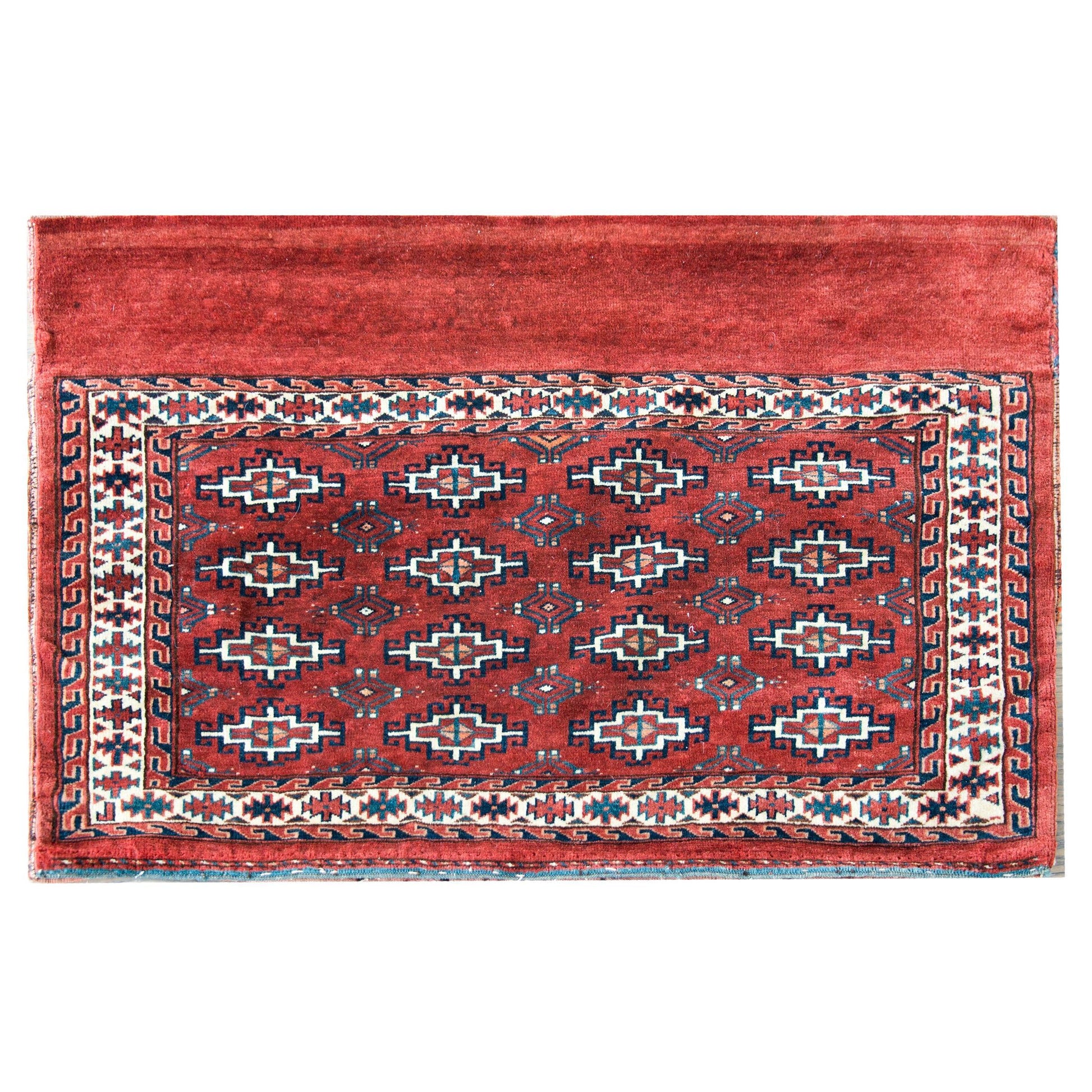 Early 20th Century Turkman Bag Face Rug For Sale