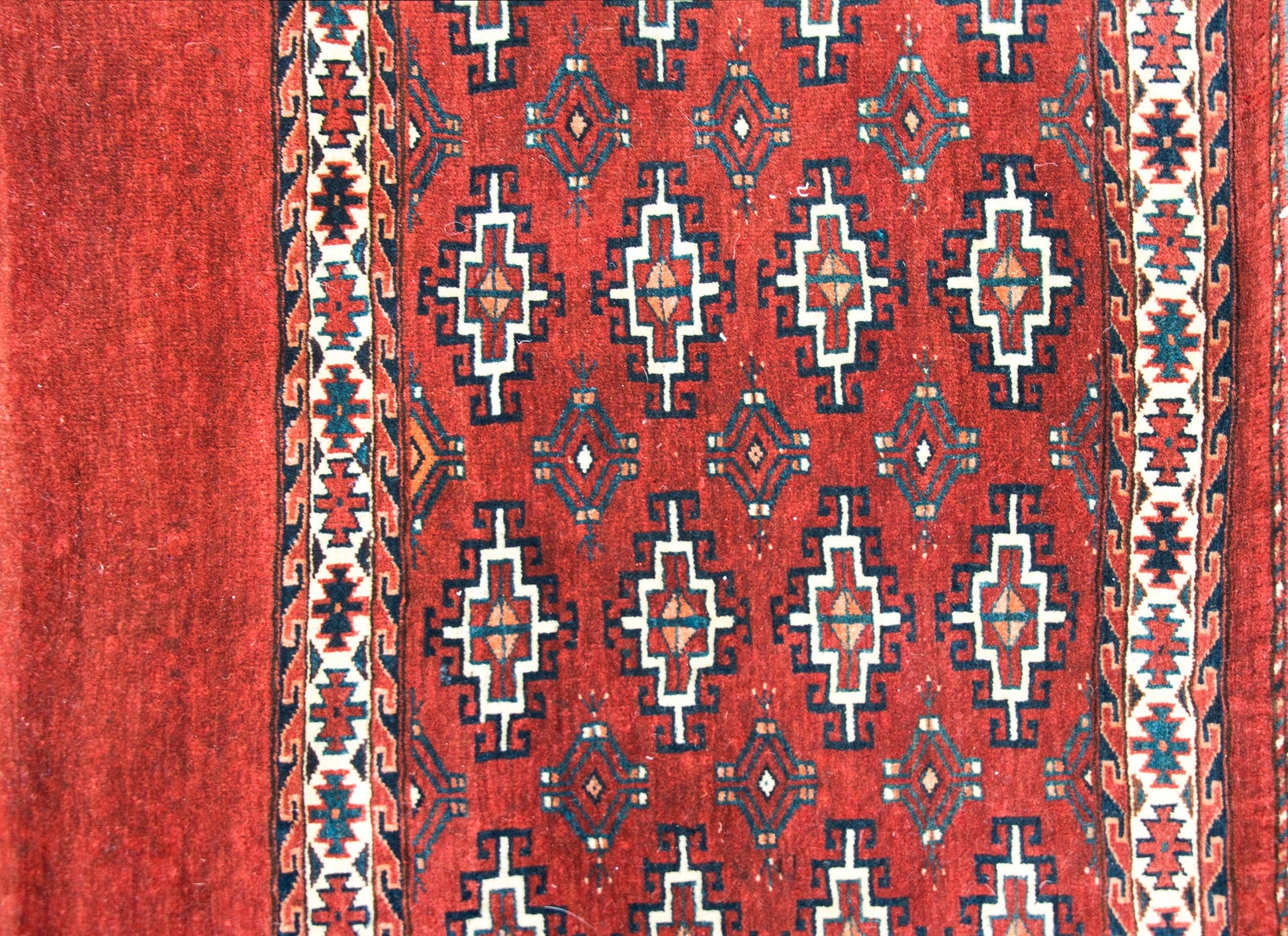 Early 20th Century Turkman Bag Face Rug For Sale