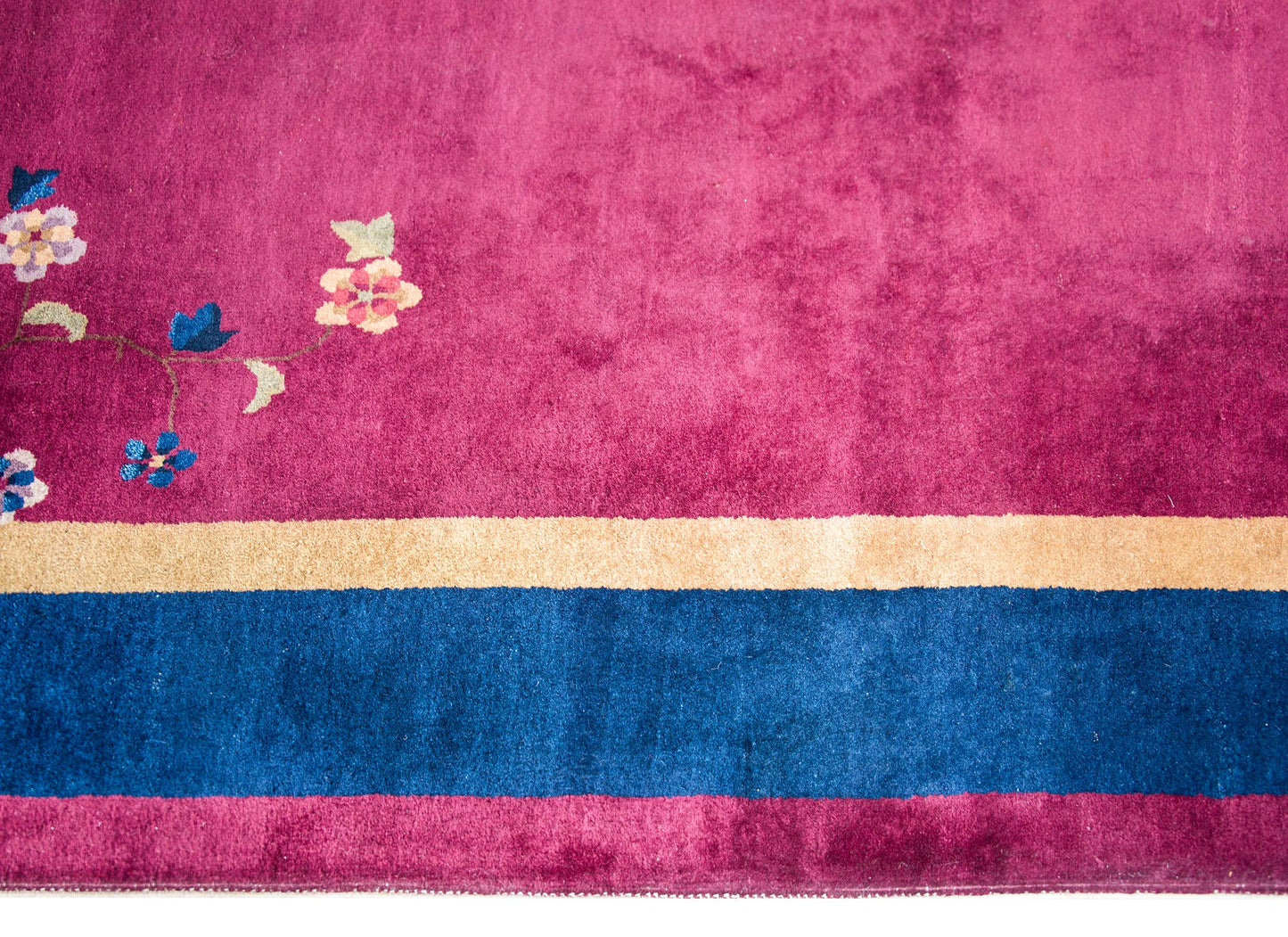 Early 20th Century Chinese Art Deco Rug For Sale