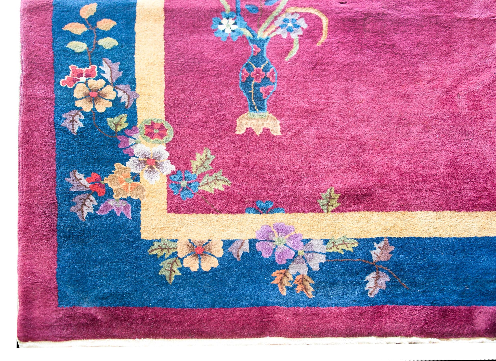 Early 20th Century Chinese Art Deco Rug For Sale