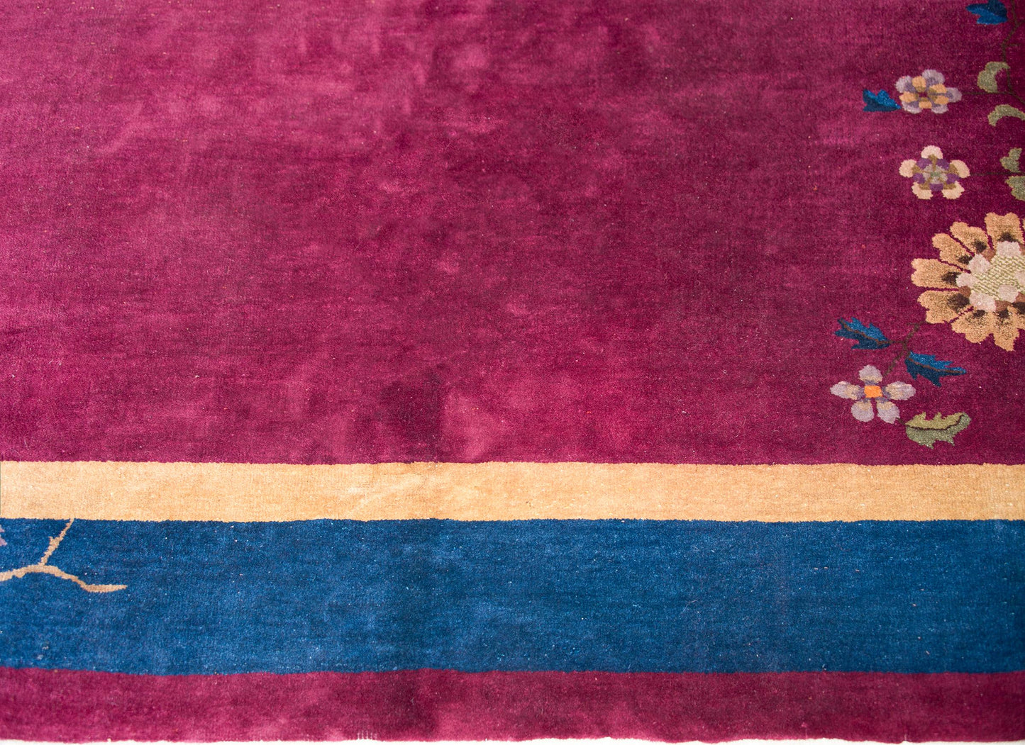 Early 20th Century Chinese Art Deco Rug For Sale