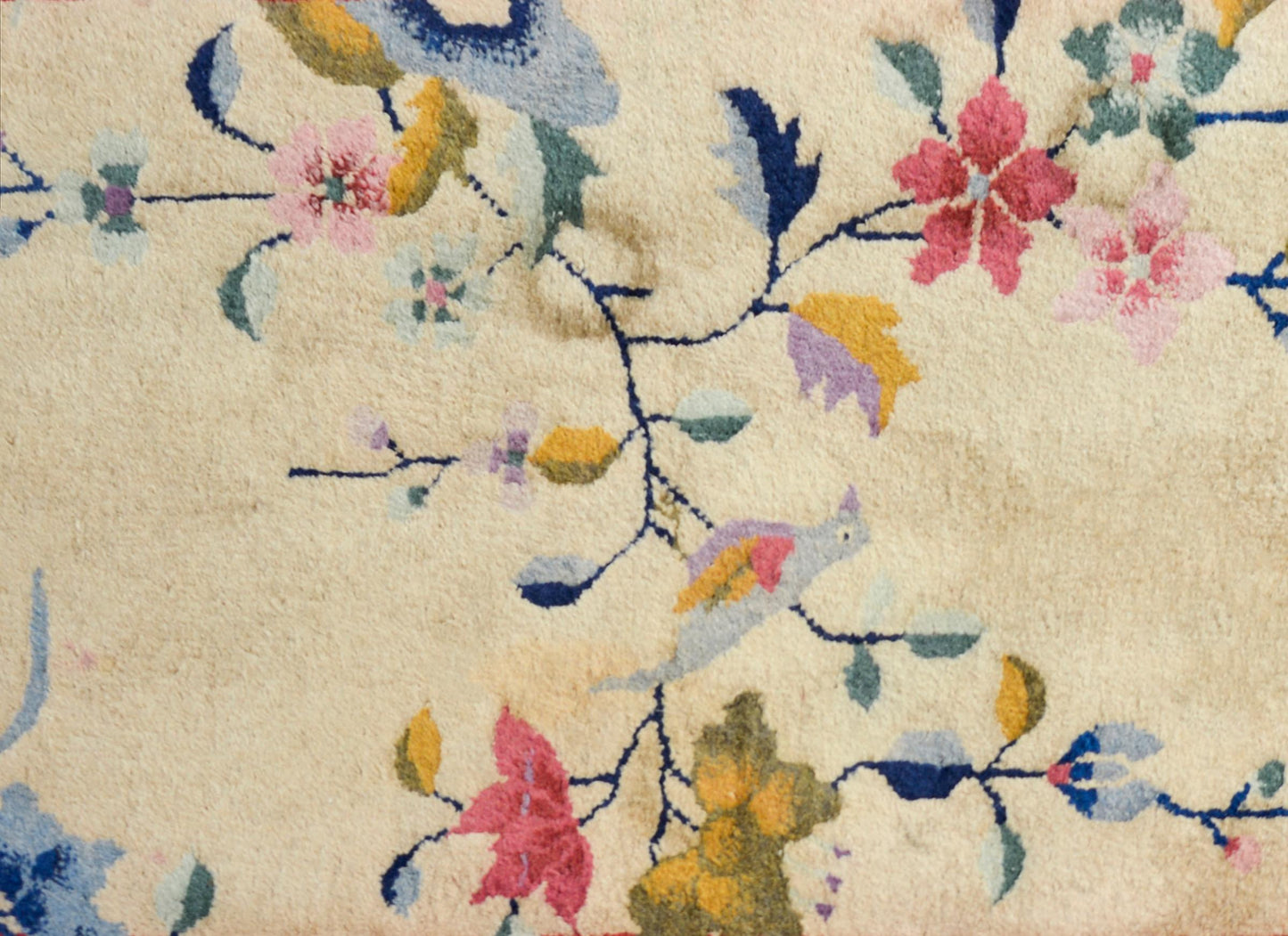 Early 20th Century Chinese Art Deco Rug For Sale