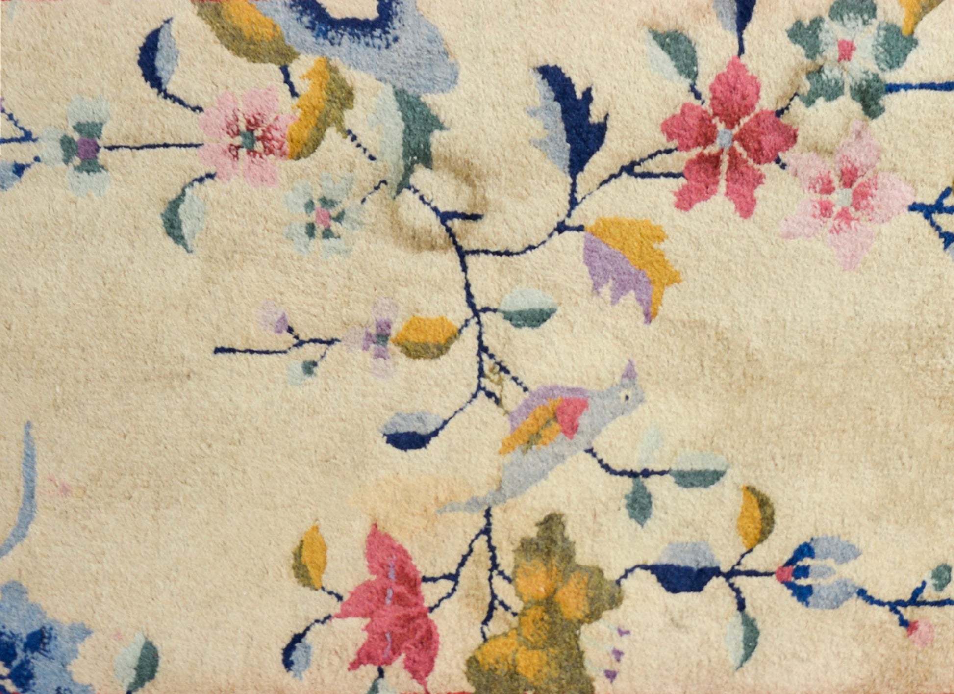 Early 20th Century Chinese Art Deco Rug For Sale