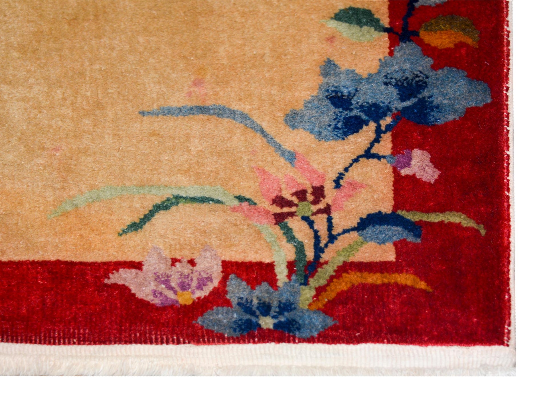 Early 20th Century Chinese Art Deco Rug For Sale