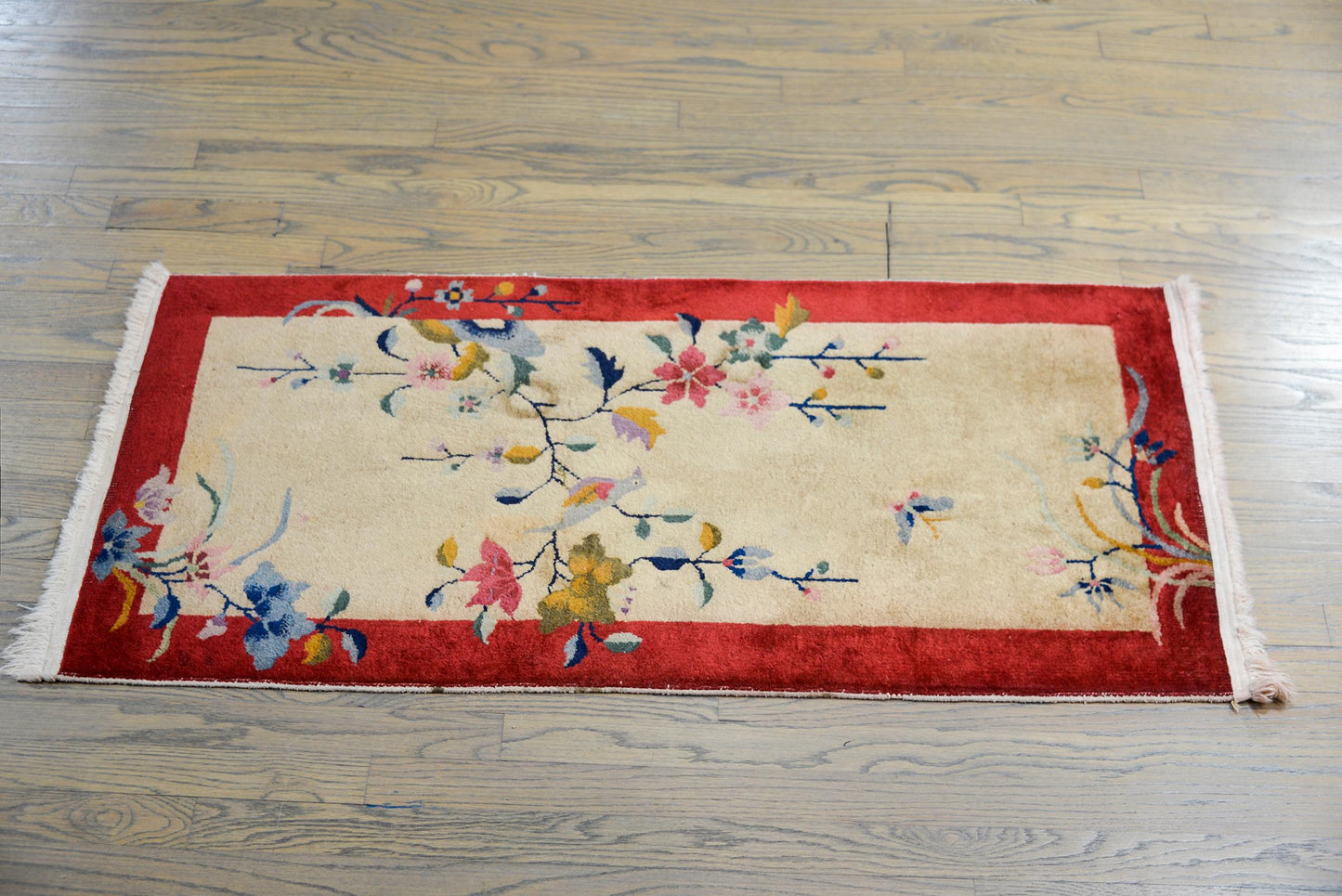 Early 20th Century Chinese Art Deco Rug For Sale