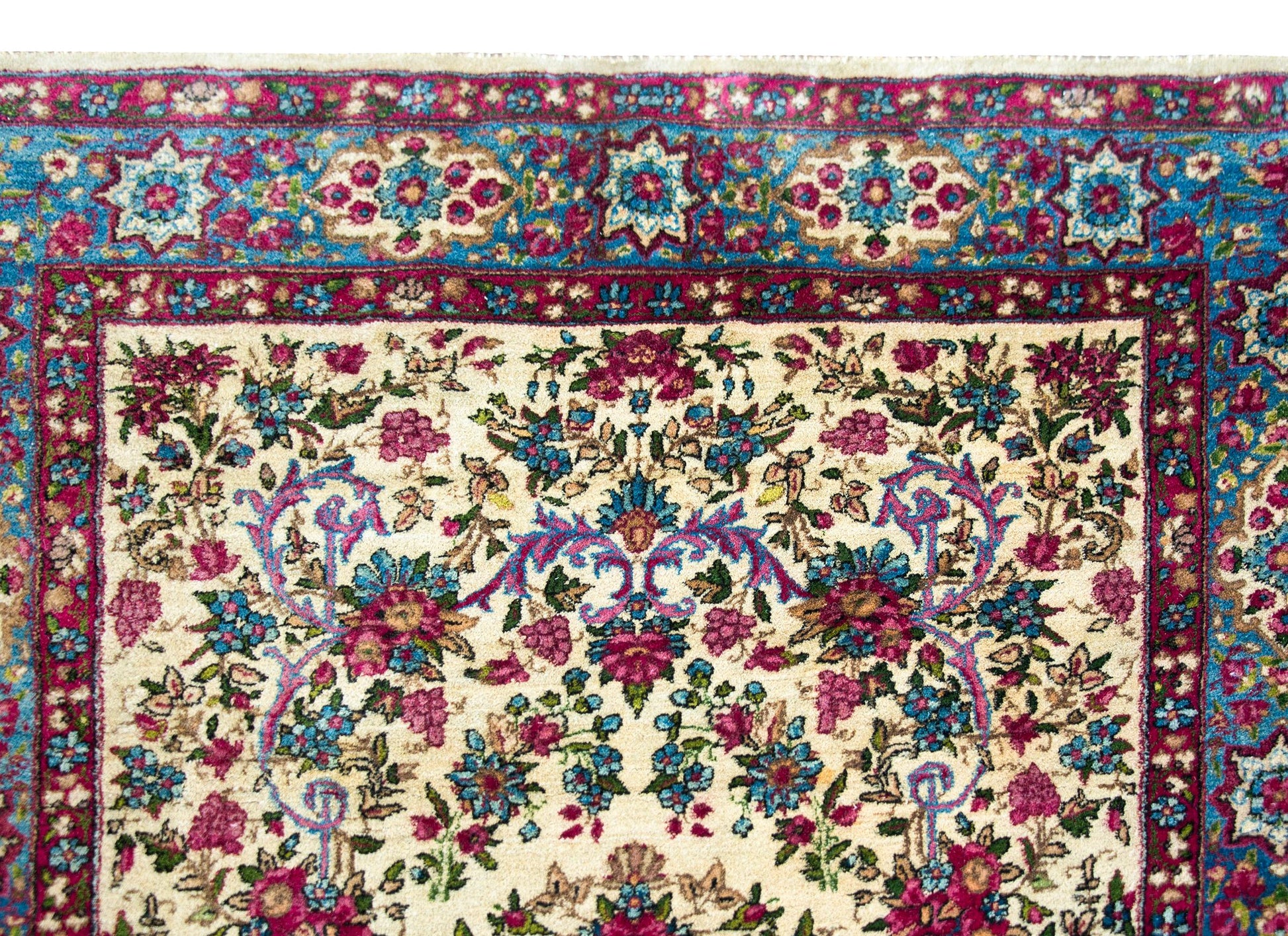 Early 20th Century Persian Kirman Rug For Sale