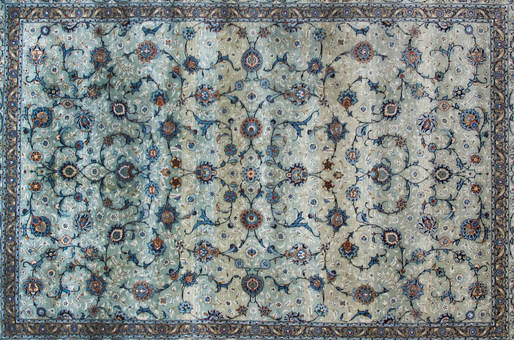 MId-20th Century Persian Kashan Rug For Sale