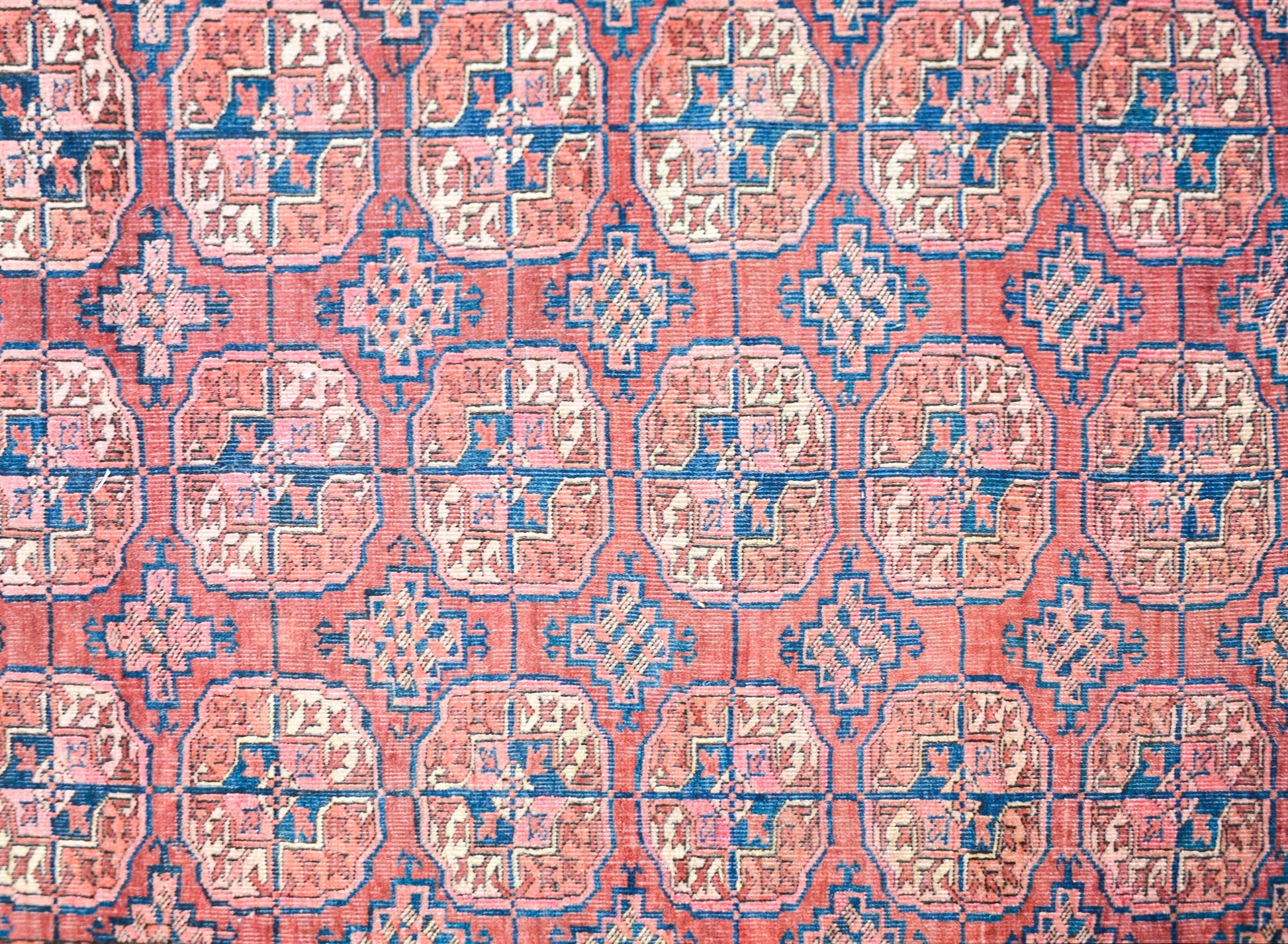 Early 20th Century Turkmen Tekke Rug For Sale
