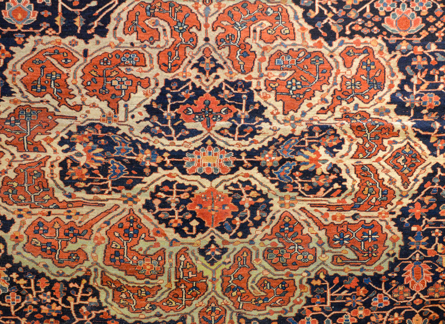 Outstanding Early 20th Century Sarouk Farahan Rug For Sale