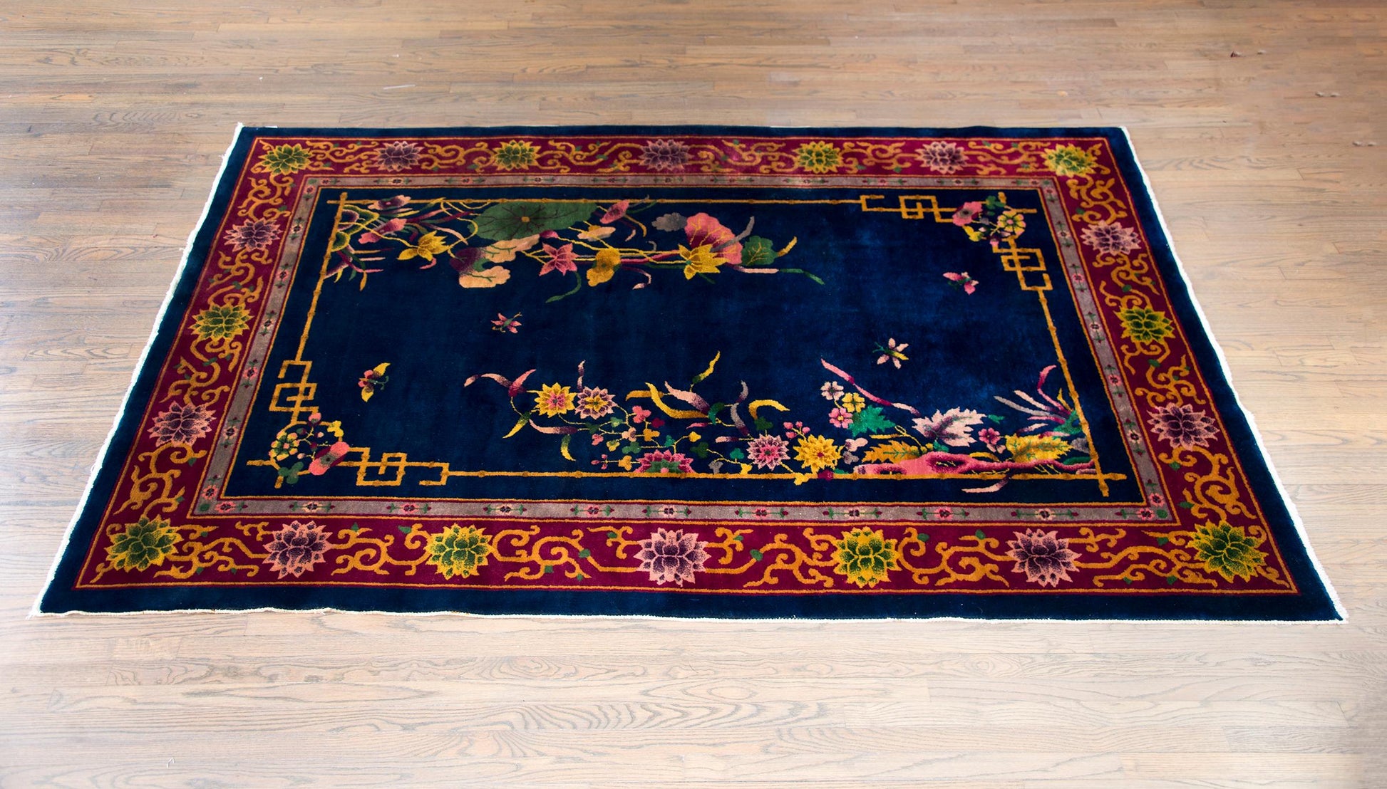 Early 20th Century Chinese Art Deco Rug For Sale