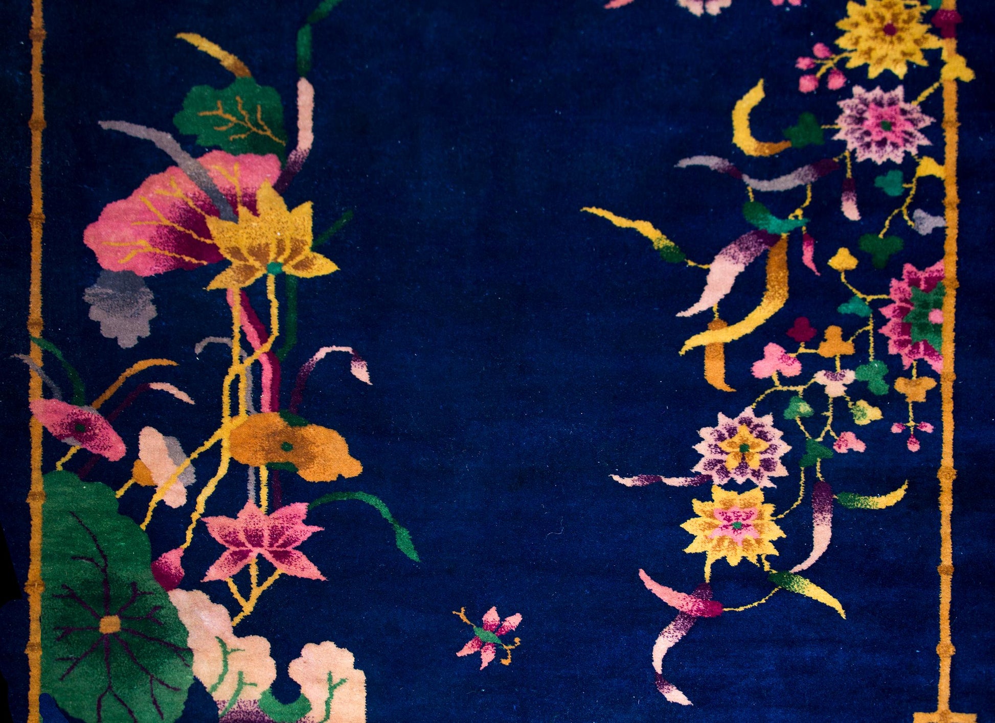 Early 20th Century Chinese Art Deco Rug For Sale