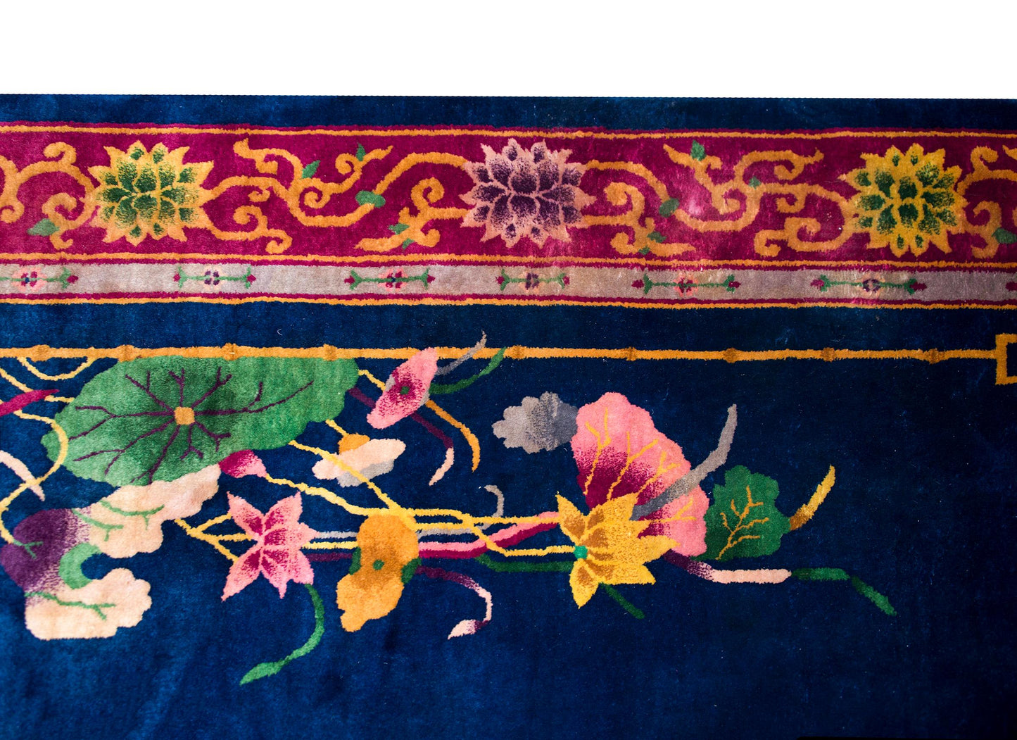 Early 20th Century Chinese Art Deco Rug For Sale