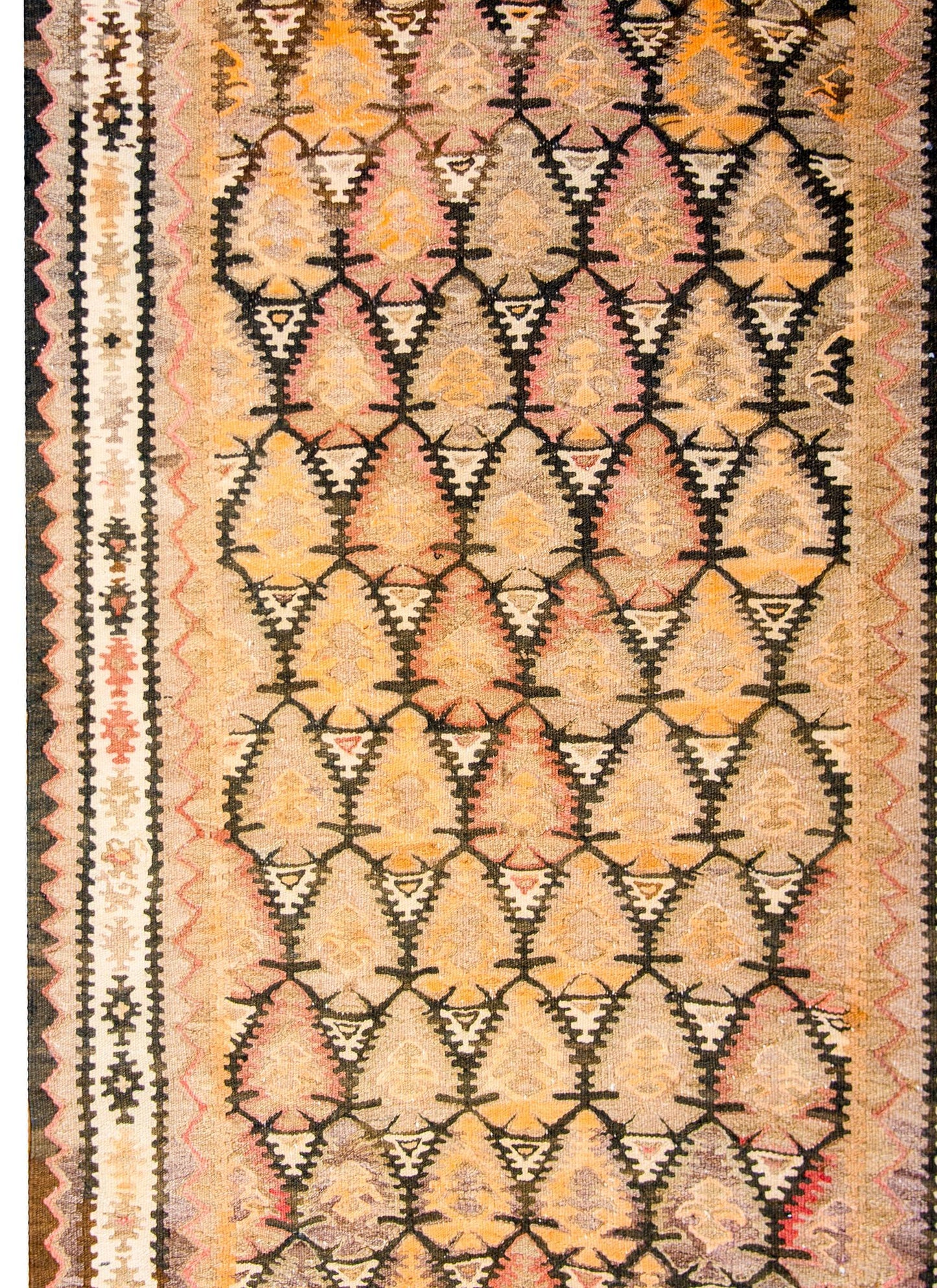 Beautiful Mid-20th Century Qazvin Kilim Rug For Sale