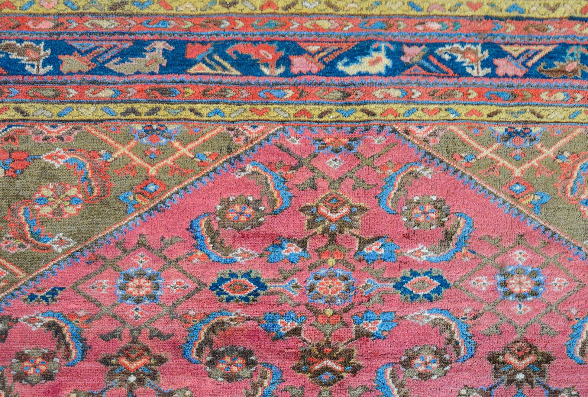 Early 20th Century Malayer Rug For Sale