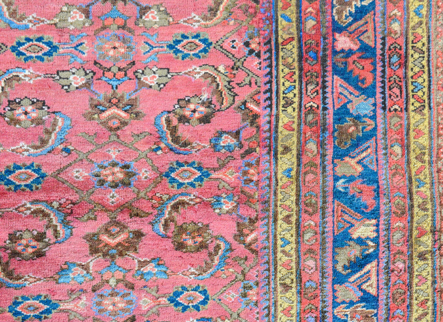 Early 20th Century Malayer Rug For Sale