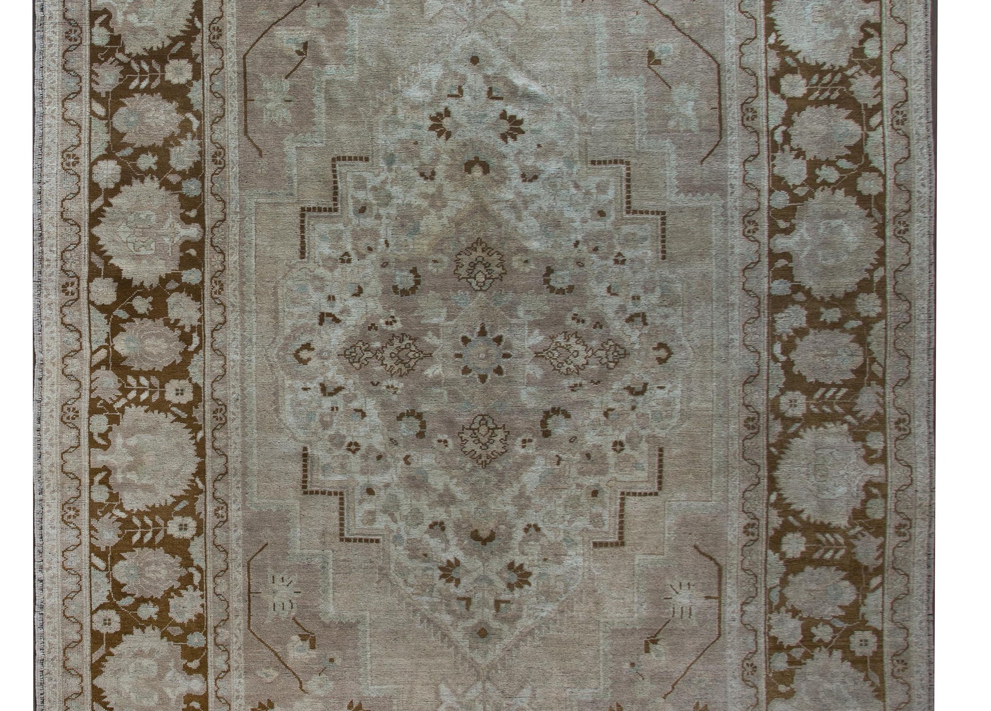 Early 20th Century Turkish Oushak Rug For Sale
