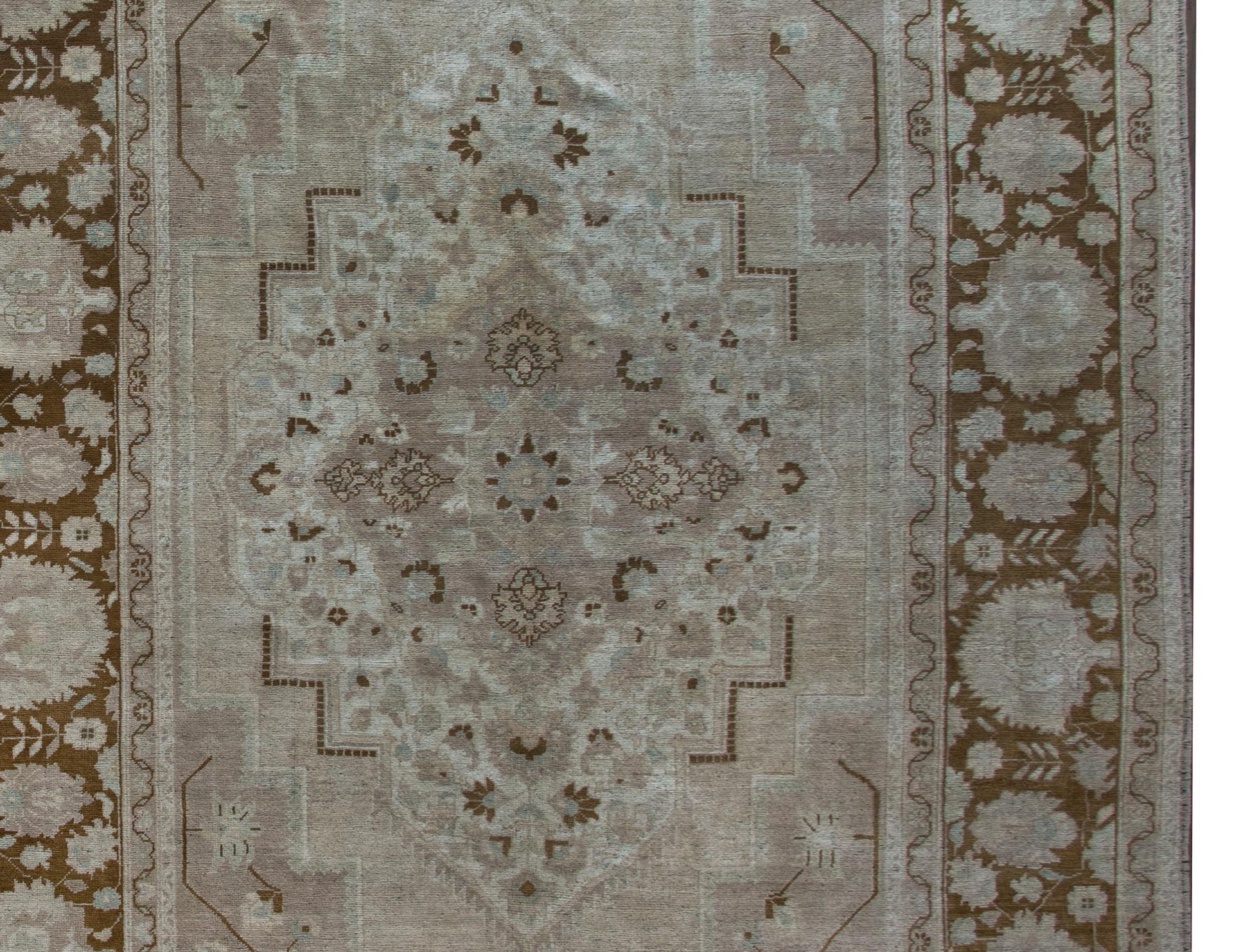 Early 20th Century Turkish Oushak Rug For Sale