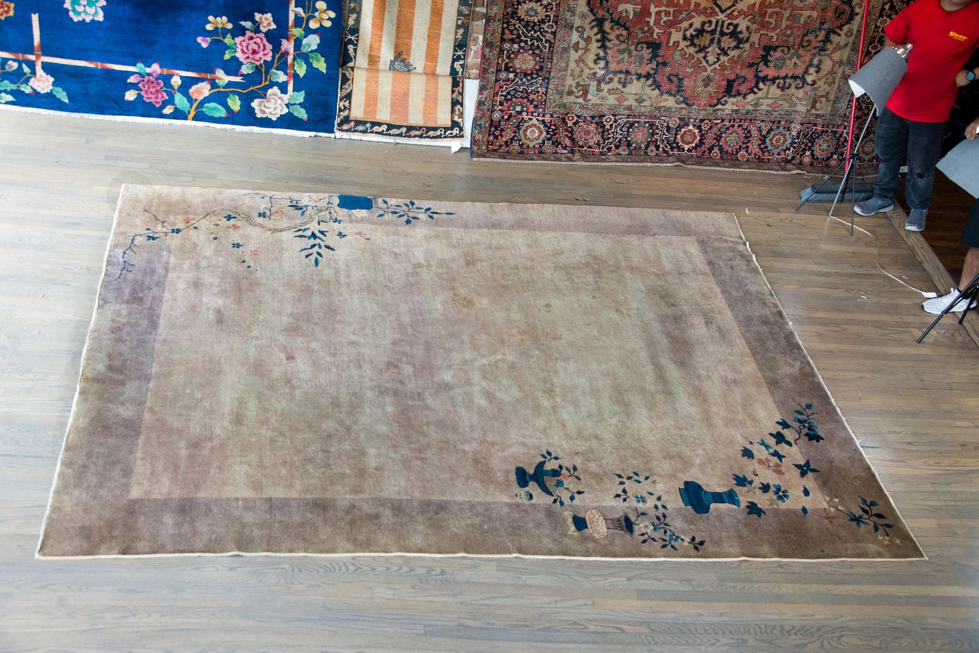 Early 20th Century Chinese Art Deco Rug For Sale