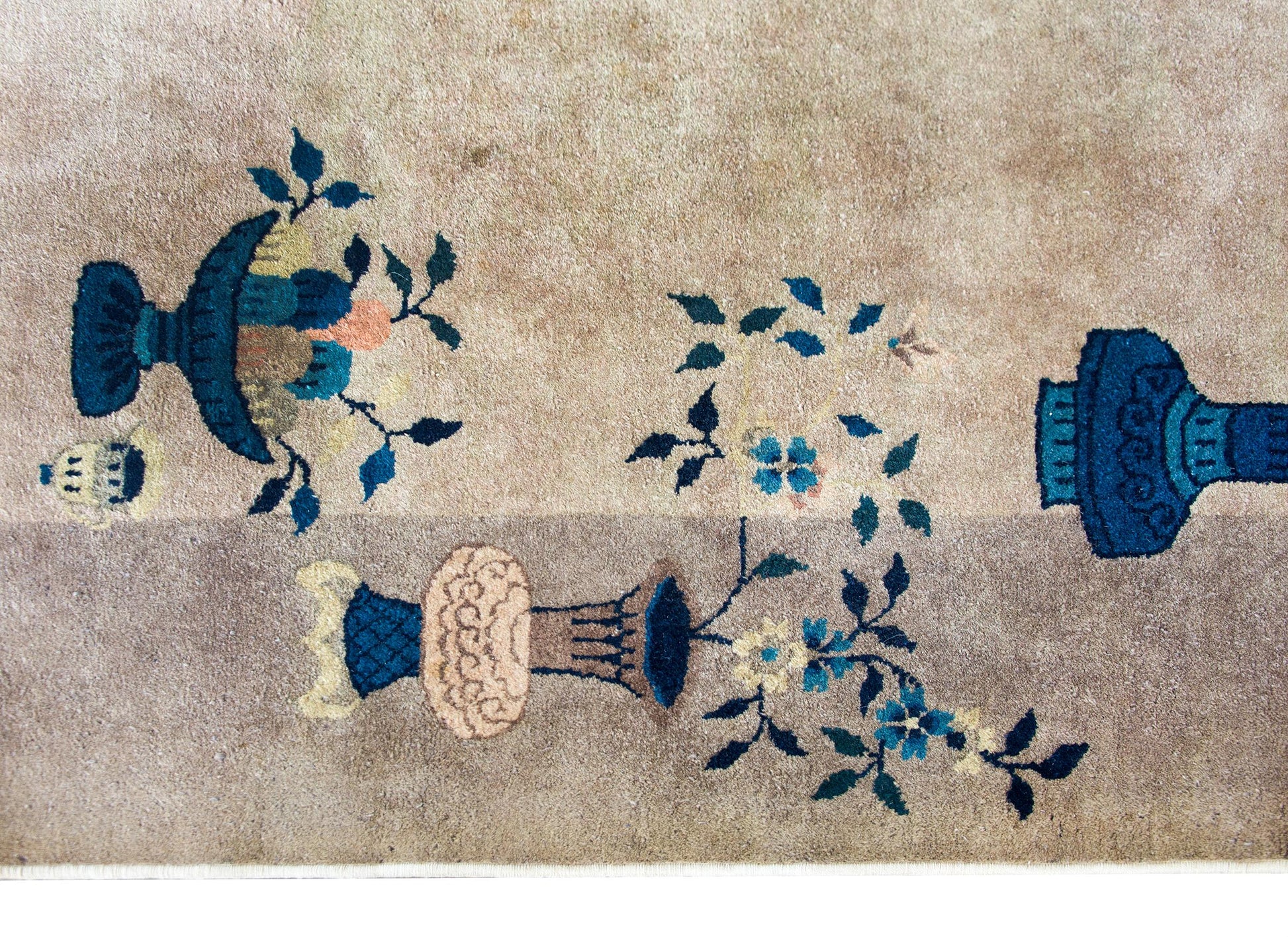 Early 20th Century Chinese Art Deco Rug For Sale
