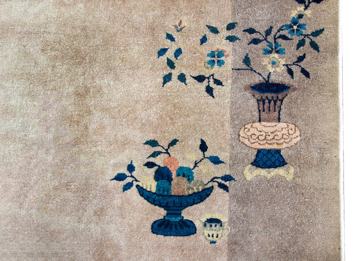 Early 20th Century Chinese Art Deco Rug For Sale