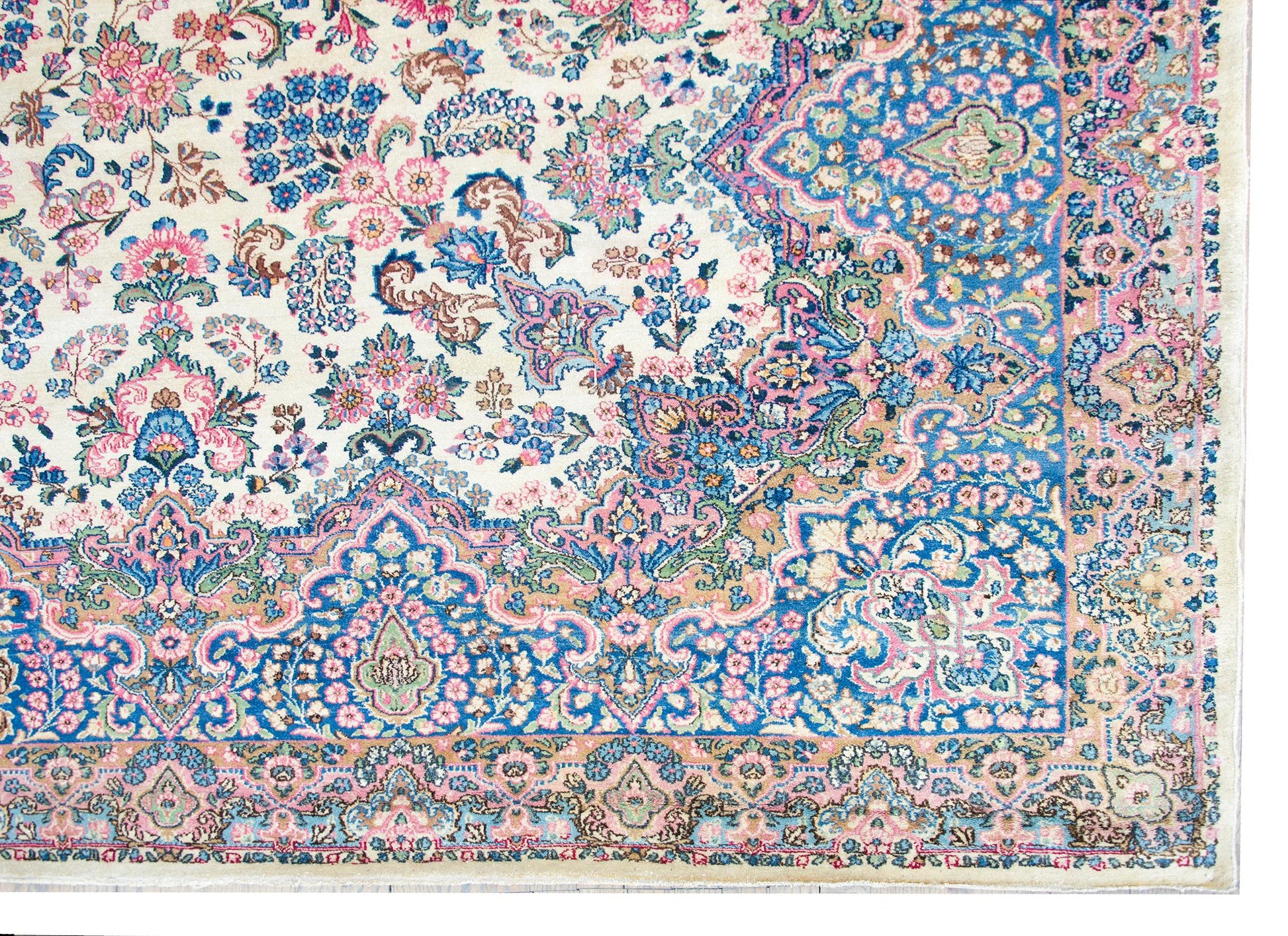 Early 20th Century Persian Kirman Rug For Sale