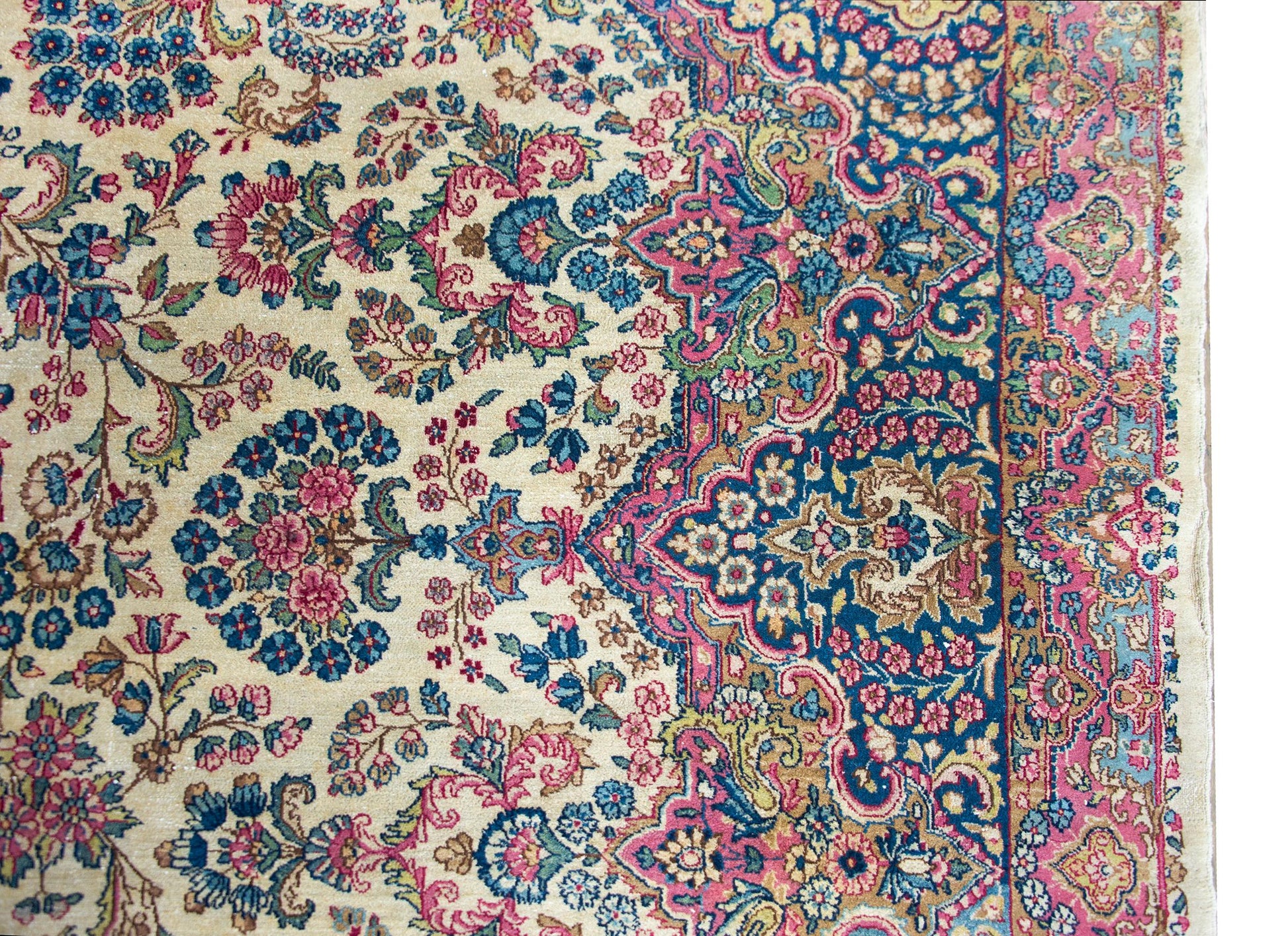 Early 20th Century Persian Kirman Rug For Sale