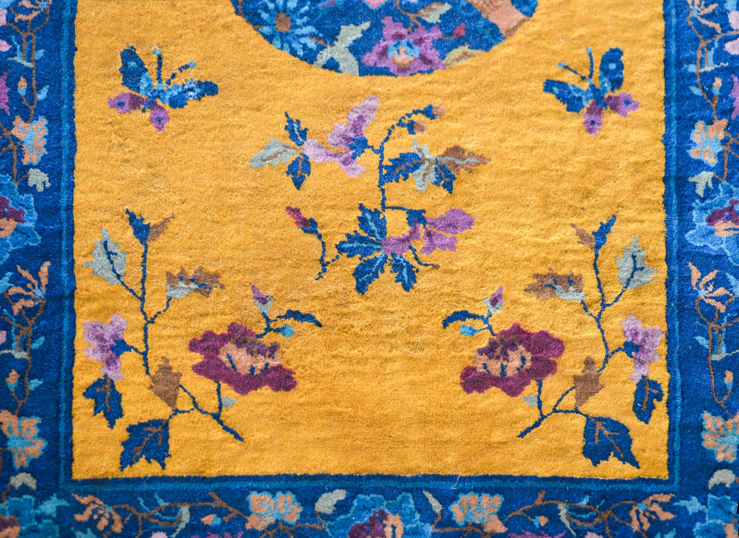 Early 20th Century Chinese Art Deco Rug For Sale