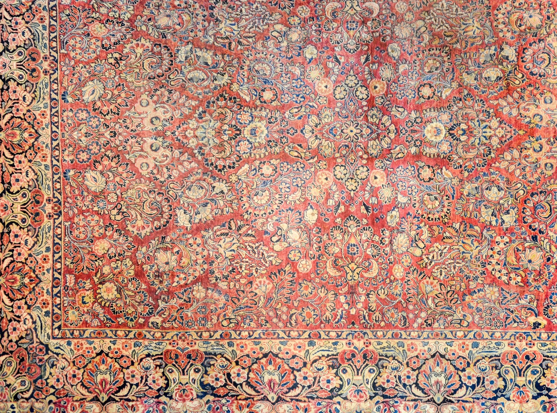 Wonderful Early 20th Century Sarouk Rug For Sale