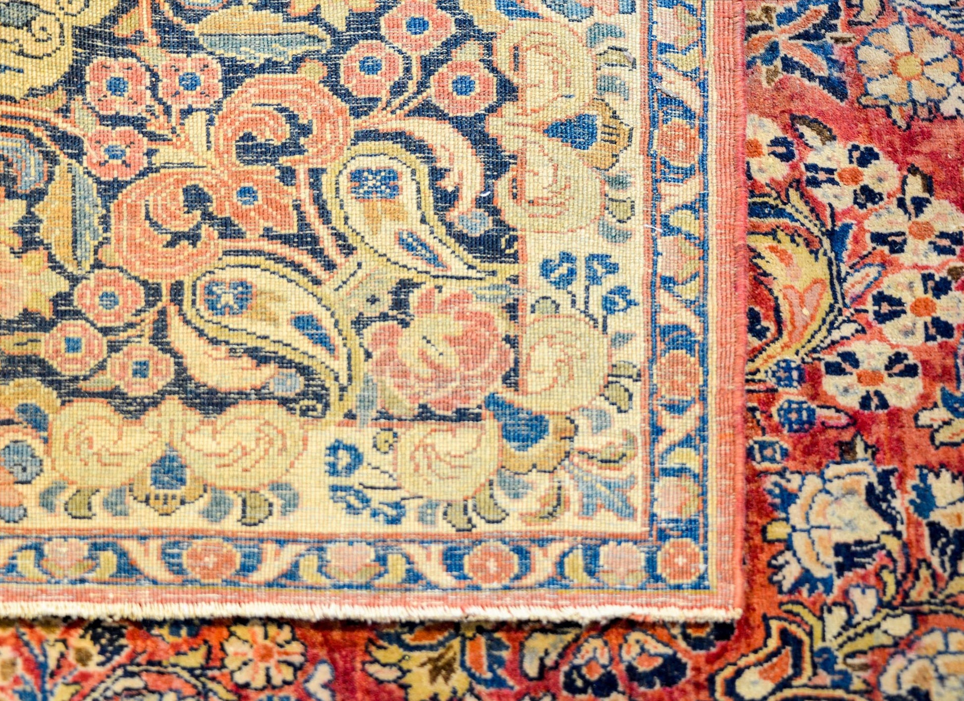 Wonderful Early 20th Century Sarouk Rug For Sale