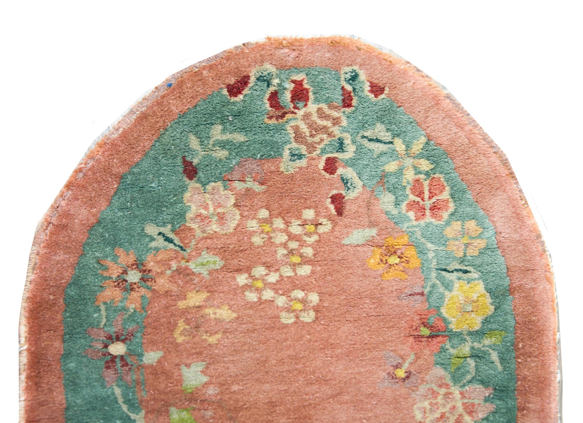 Early 20th Century Chinese Oval Art Deco Rug For Sale
