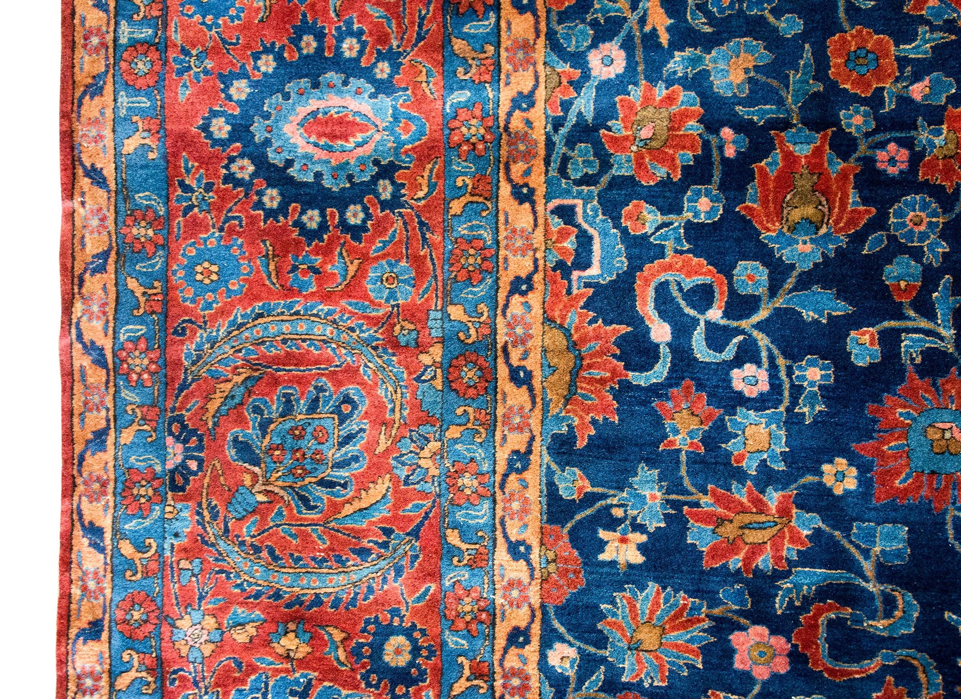 Early 20th Century Persian Kashan Rug For Sale