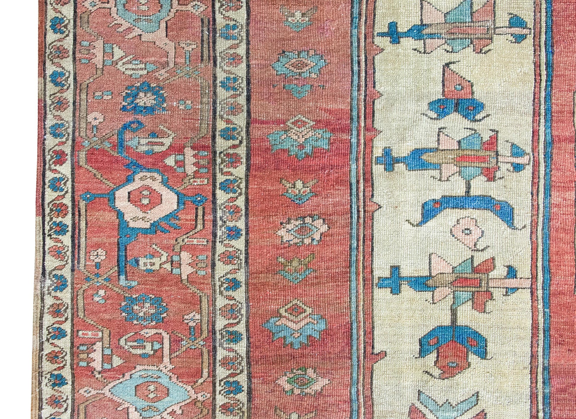 Late 19th Century Persian Serapi Rug For Sale