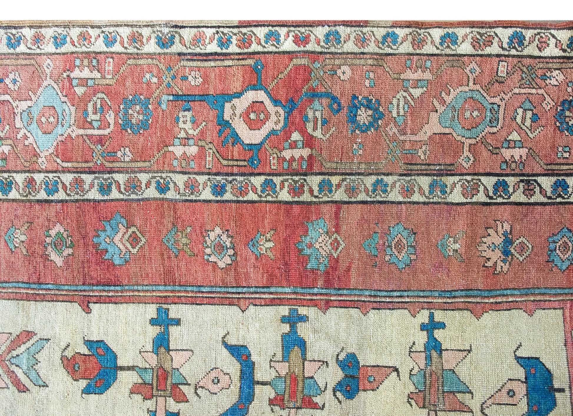 Late 19th Century Persian Serapi Rug For Sale