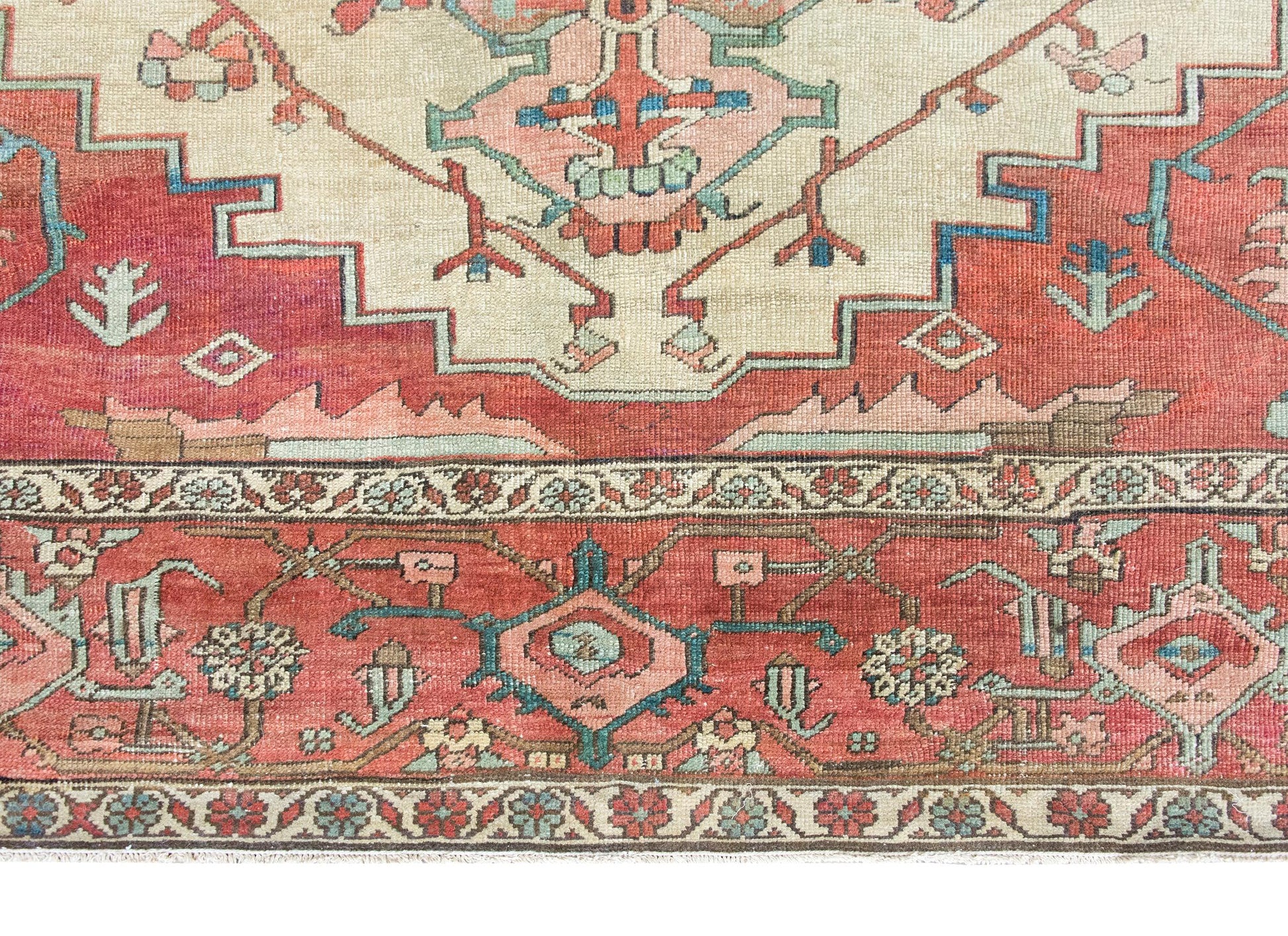 Late 19th Century Persian Serapi Rug For Sale