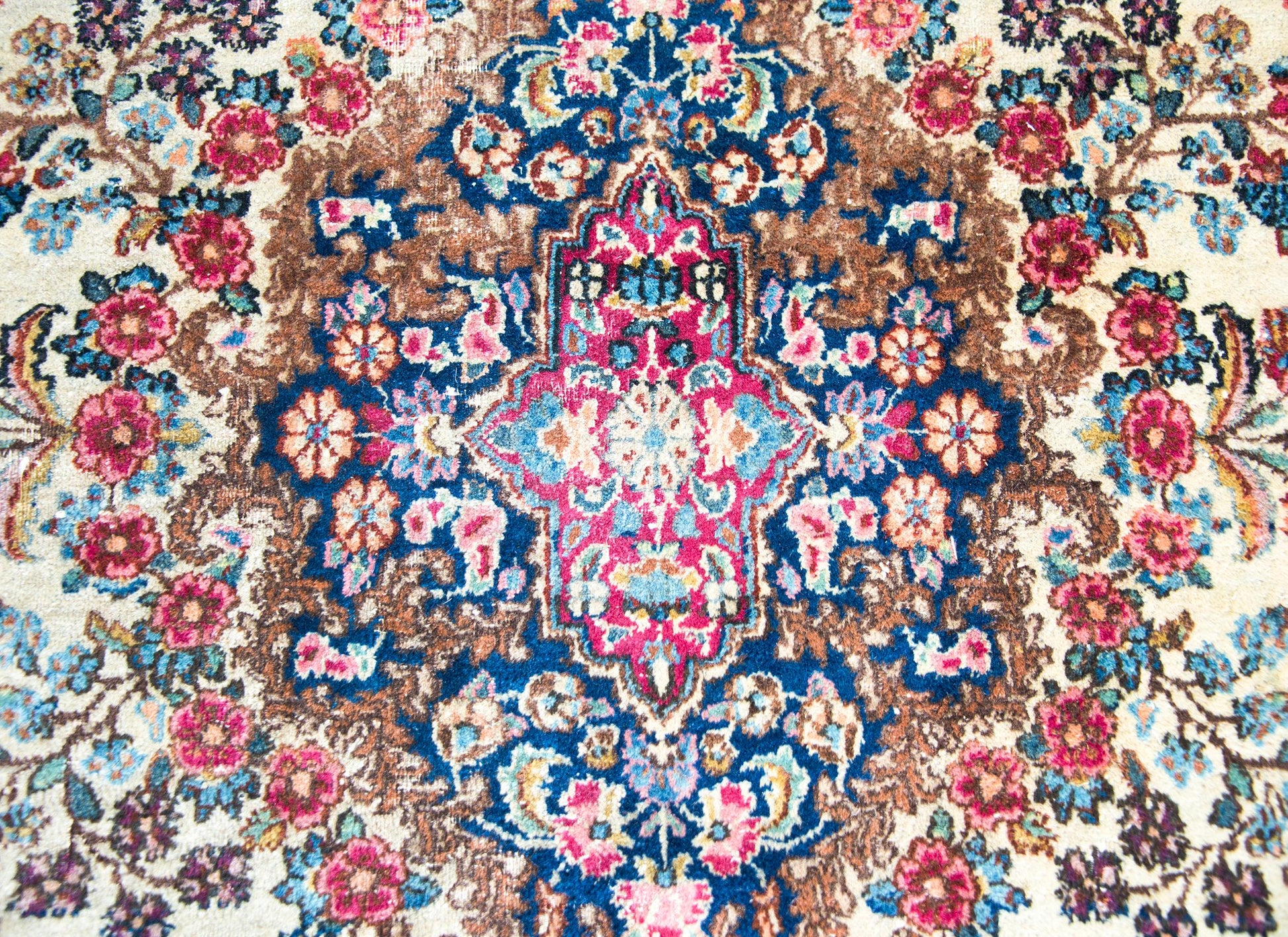 Early 20th Century Persian Kirman Rug For Sale