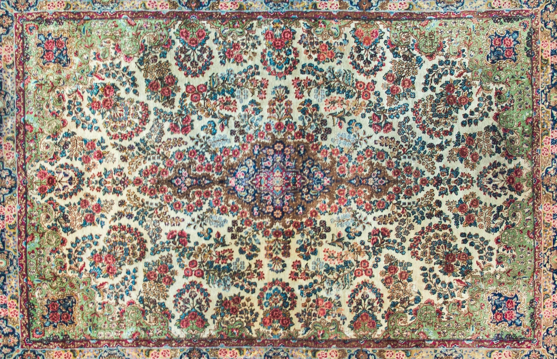 Early 20th Century Persian Kirman Rug For Sale