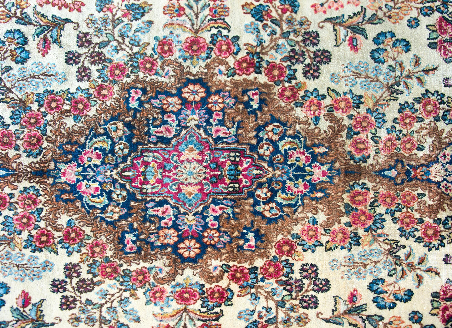 Early 20th Century Persian Kirman Rug For Sale
