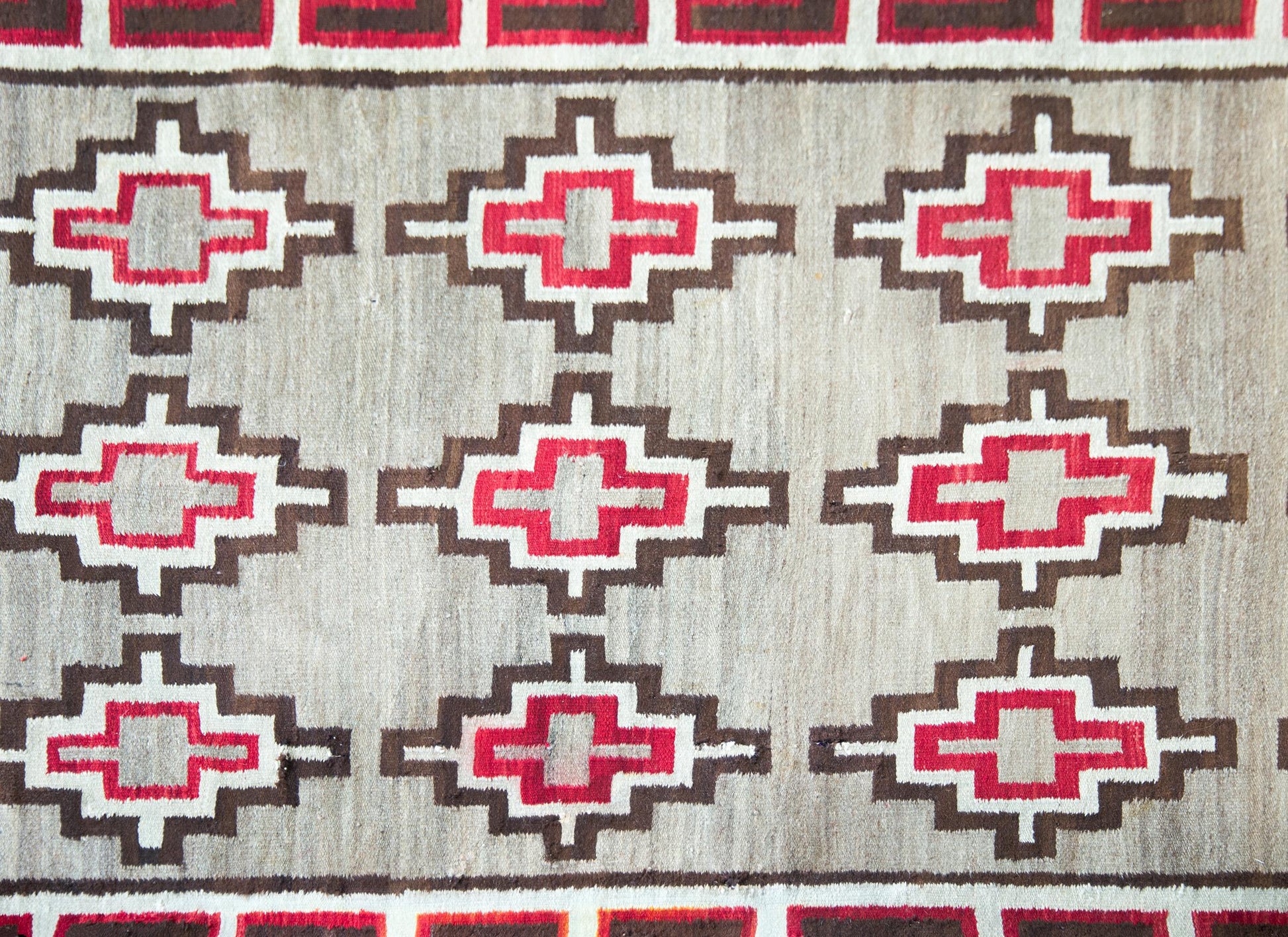 Early 20th Century Navajo Rug For Sale