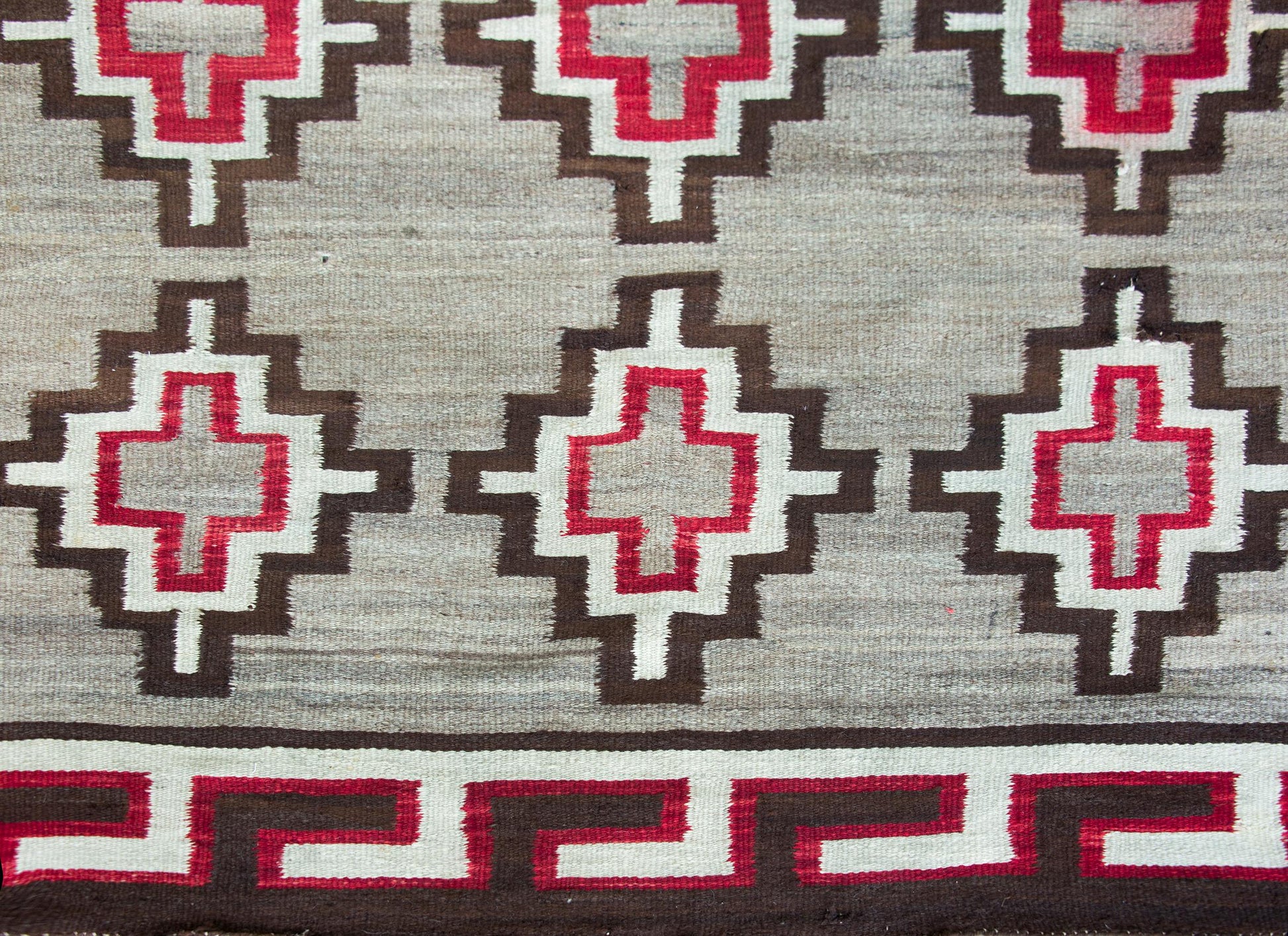 Early 20th Century Navajo Rug For Sale