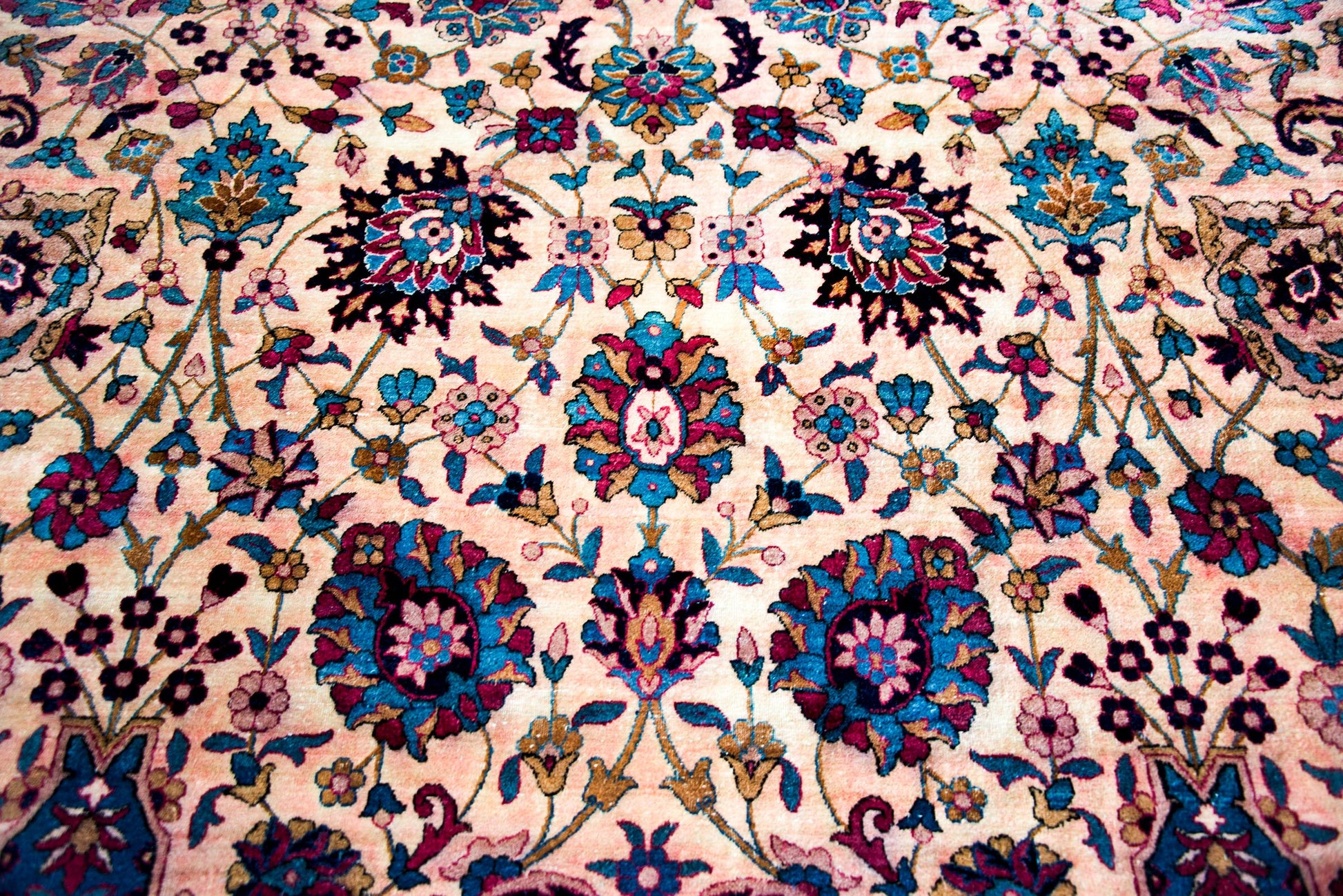 Early 20th Century Persian Yazd Rug For Sale