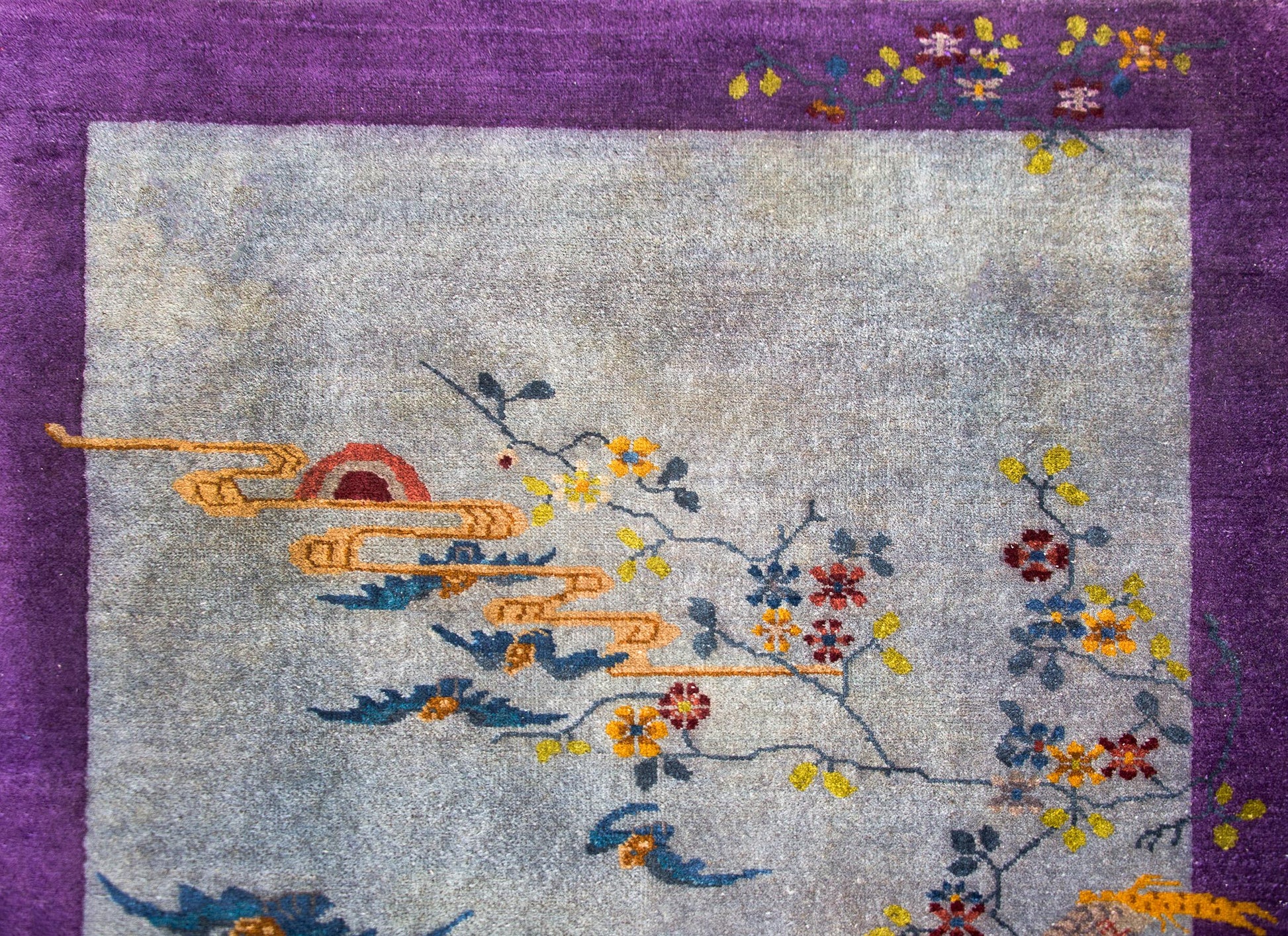 Early 20th Century Chinese Art Deco Rug For Sale